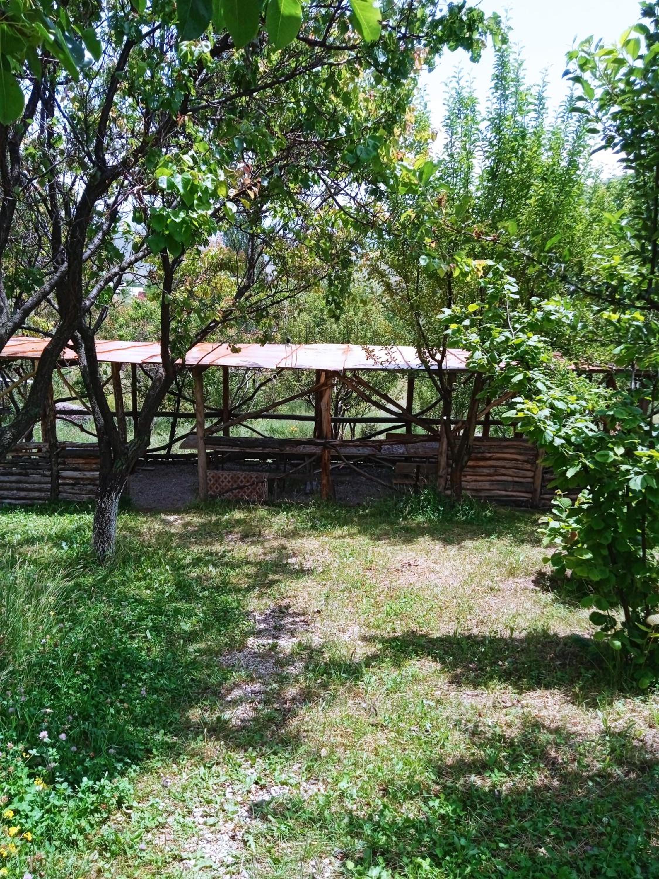 Vanqi dhor