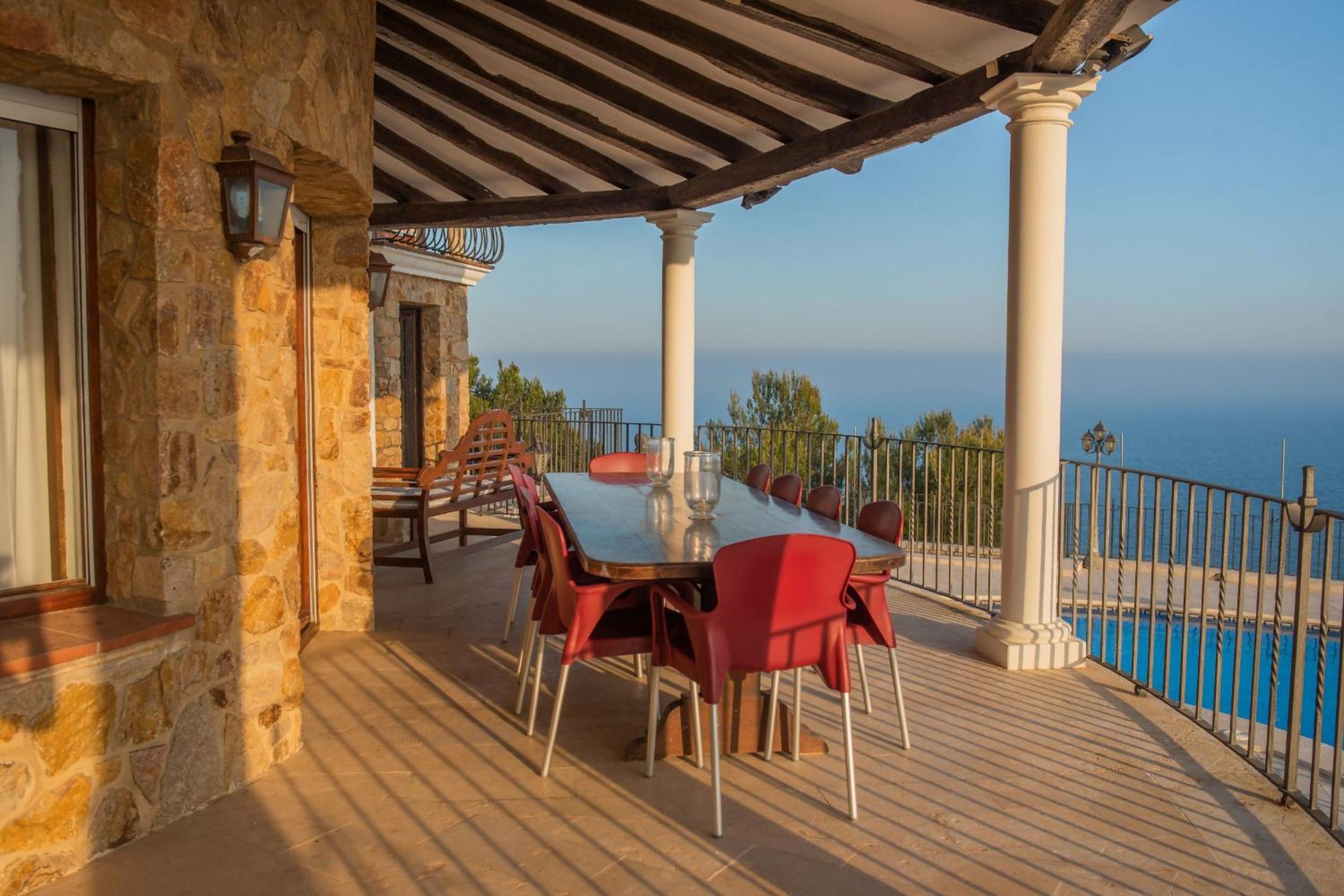 COSTA BRAVA SUITES Villa Bonavida