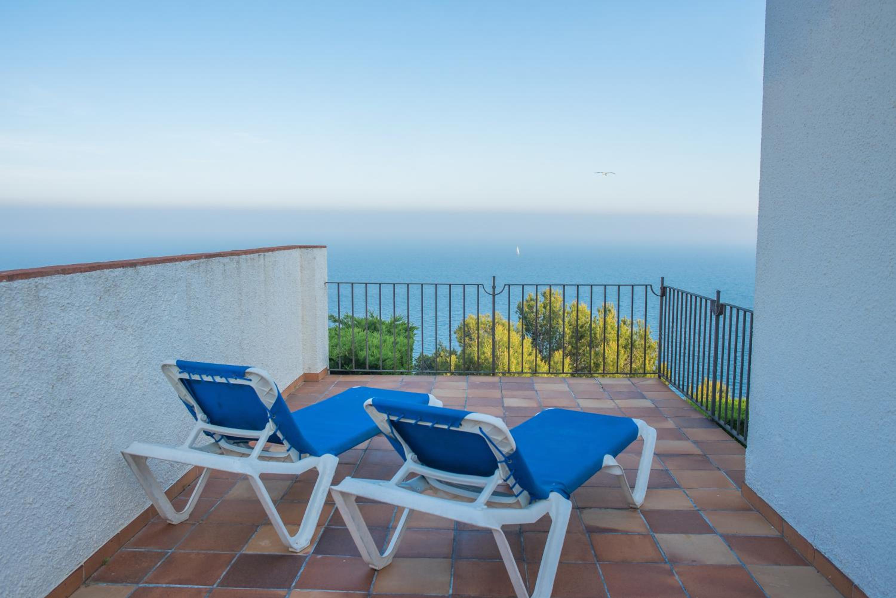 COSTA BRAVA SUITES Villa Bonavida