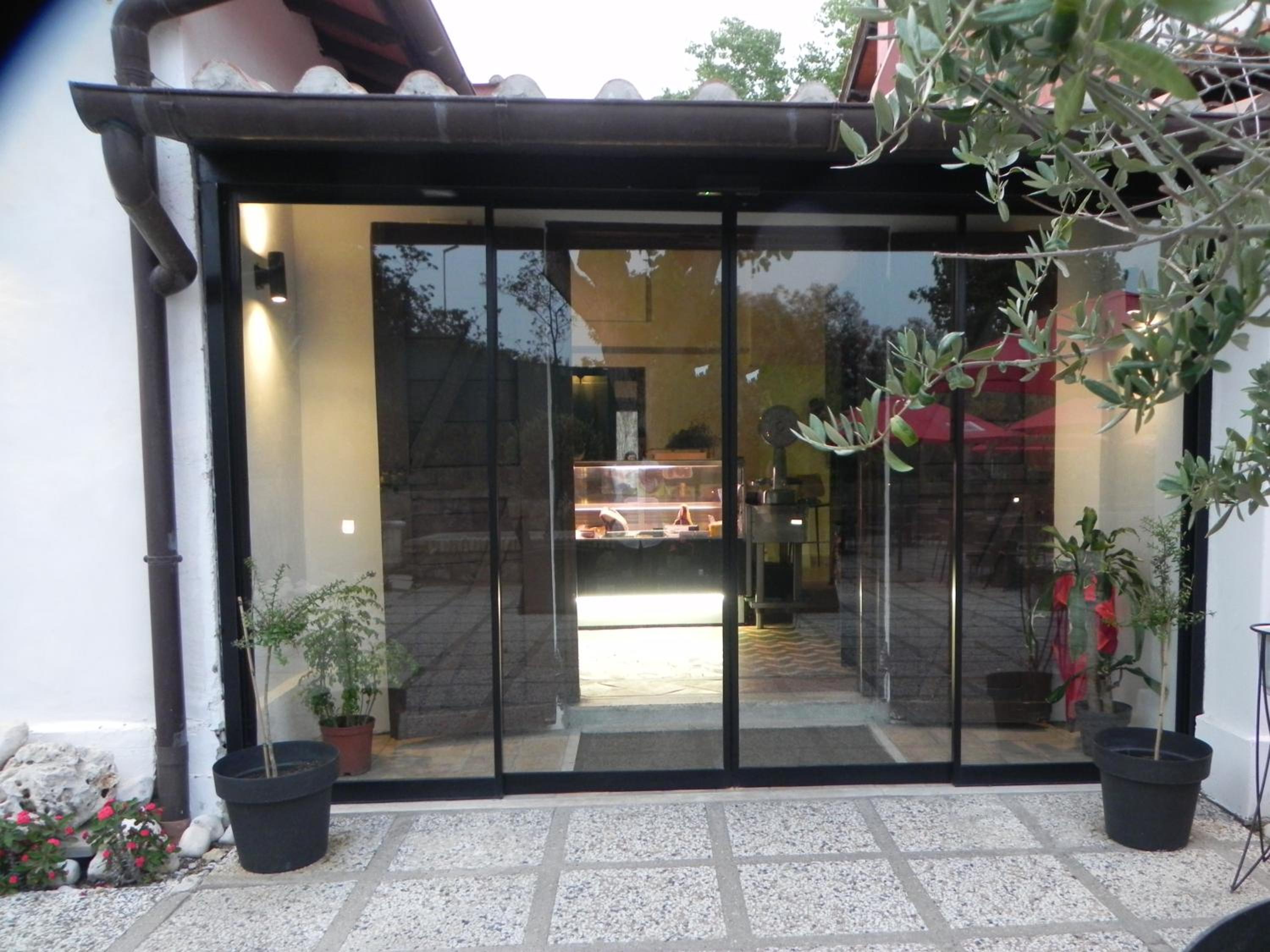 Hotel Tenuta del Duca Fiumicino Locanda e Hostaria Guest House - Image 1