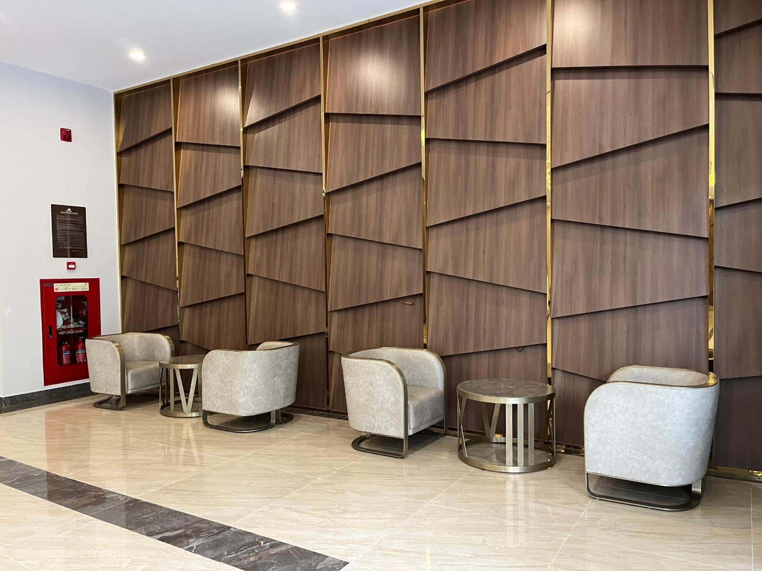 Vinhomes Metropolis Luxury Apartment 4 Br
