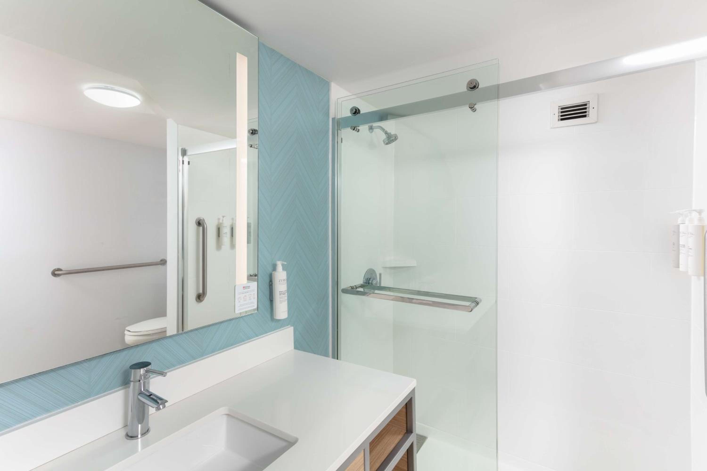 Columbus Vacations - Hilton Garden Inn Columbus - Property Image 5