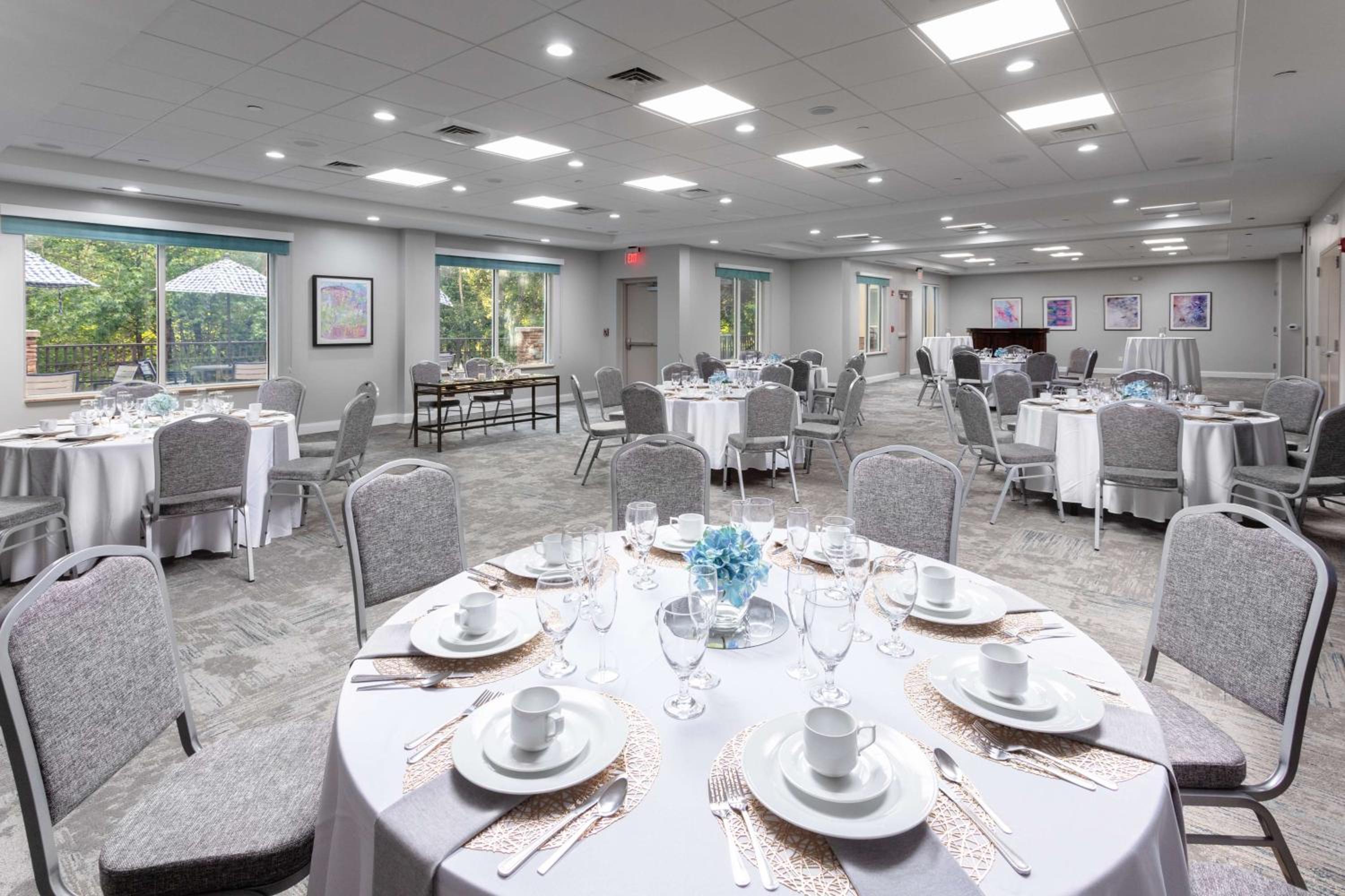 Columbus Vacations - Hilton Garden Inn Columbus - Property Image 3