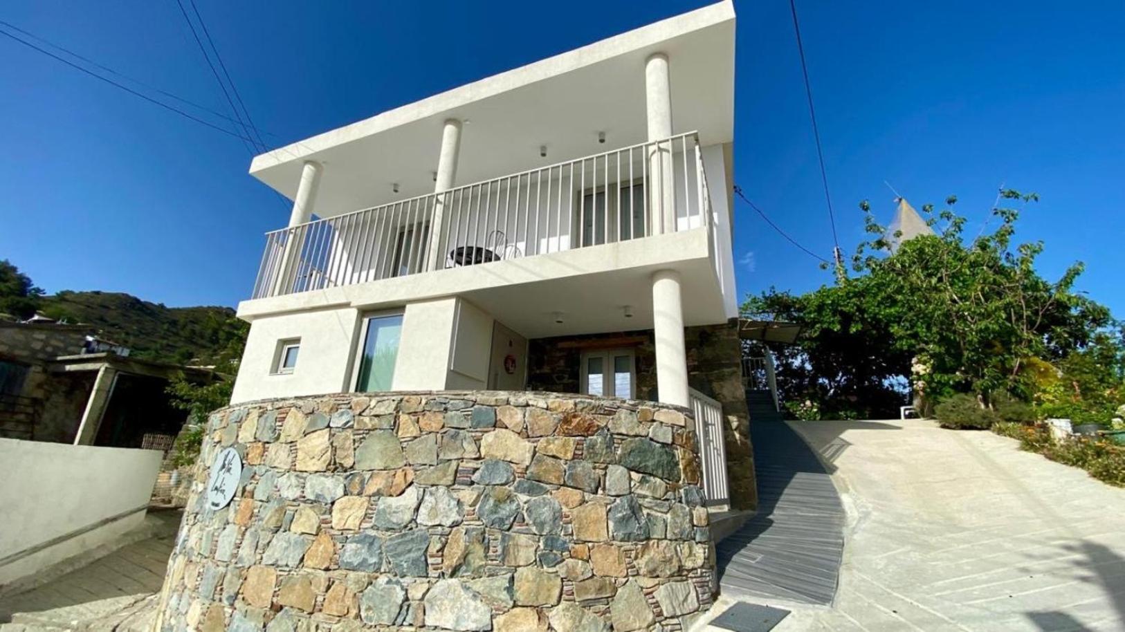 Yiayia Loukia Cottage by TrulyCyprus