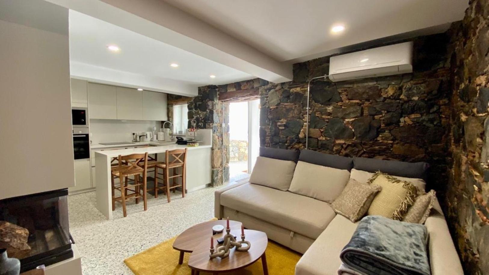 Yiayia Loukia Cottage by TrulyCyprus