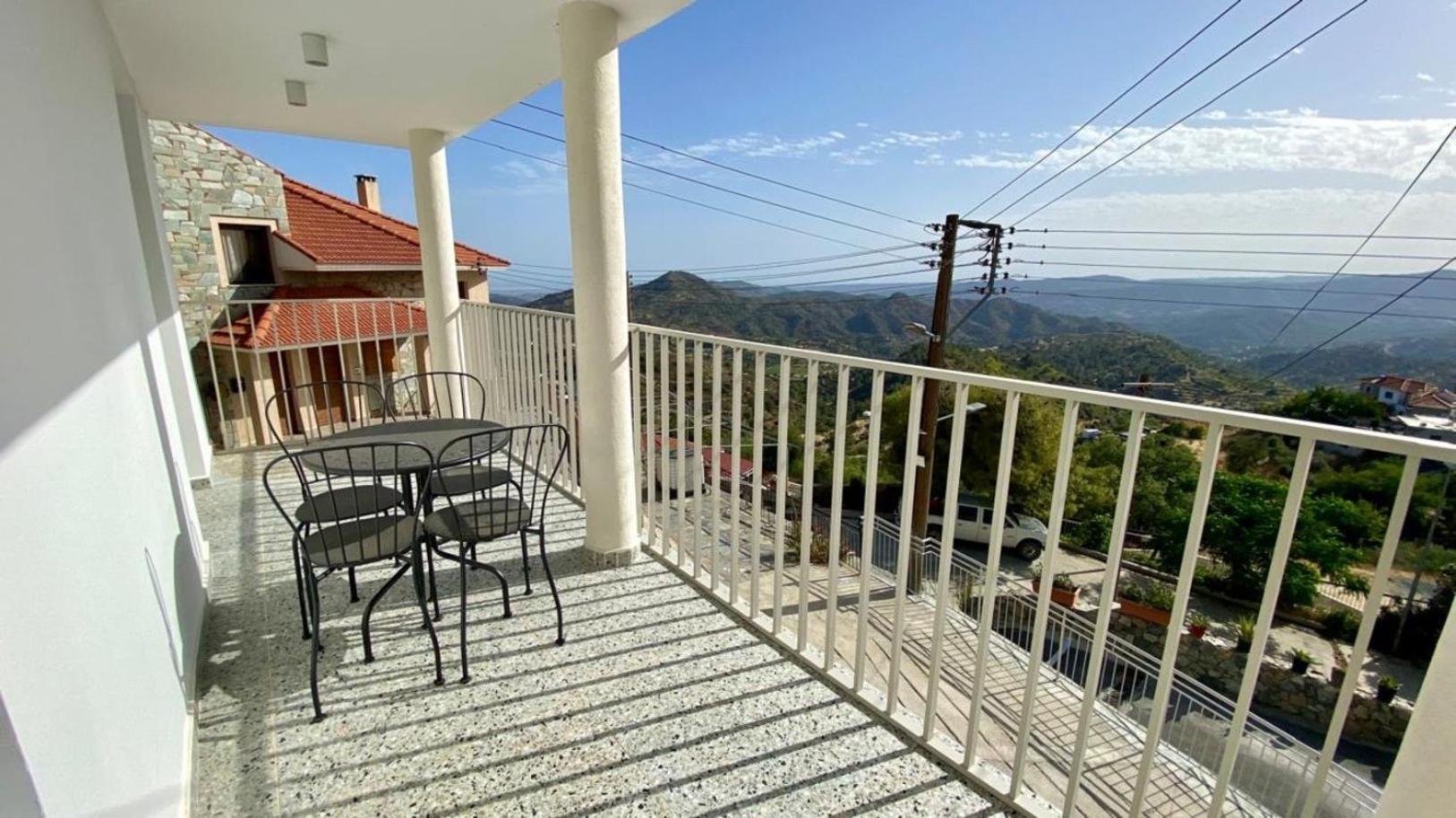 Yiayia Loukia Cottage by TrulyCyprus