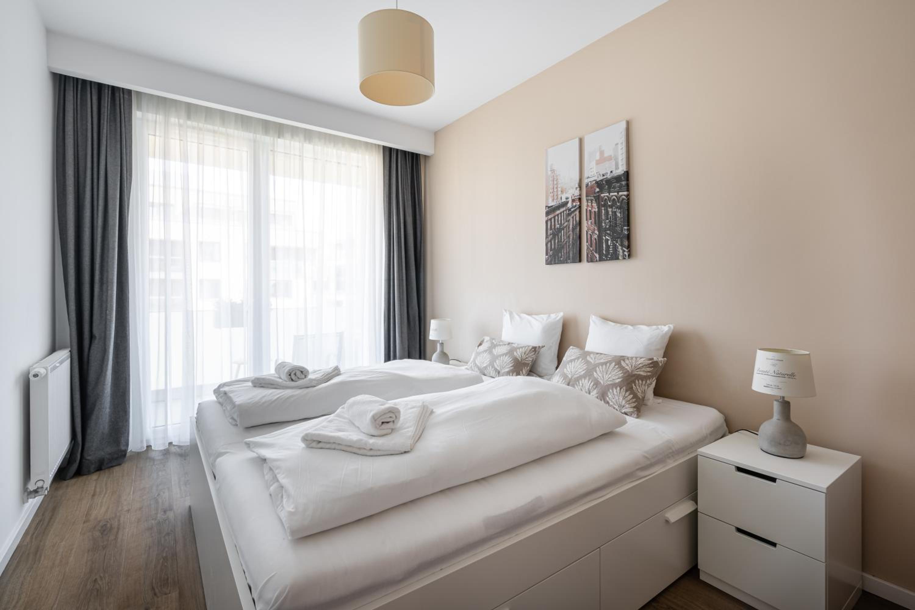 Corvex Apartment with balcony