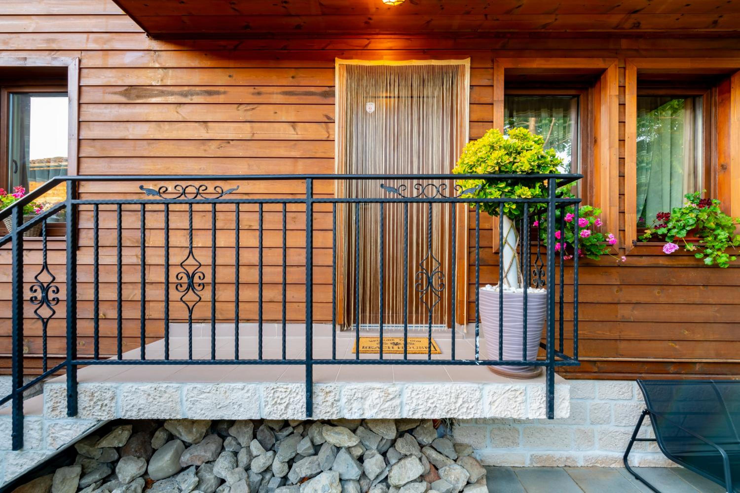 IRB Guest House Emona 4