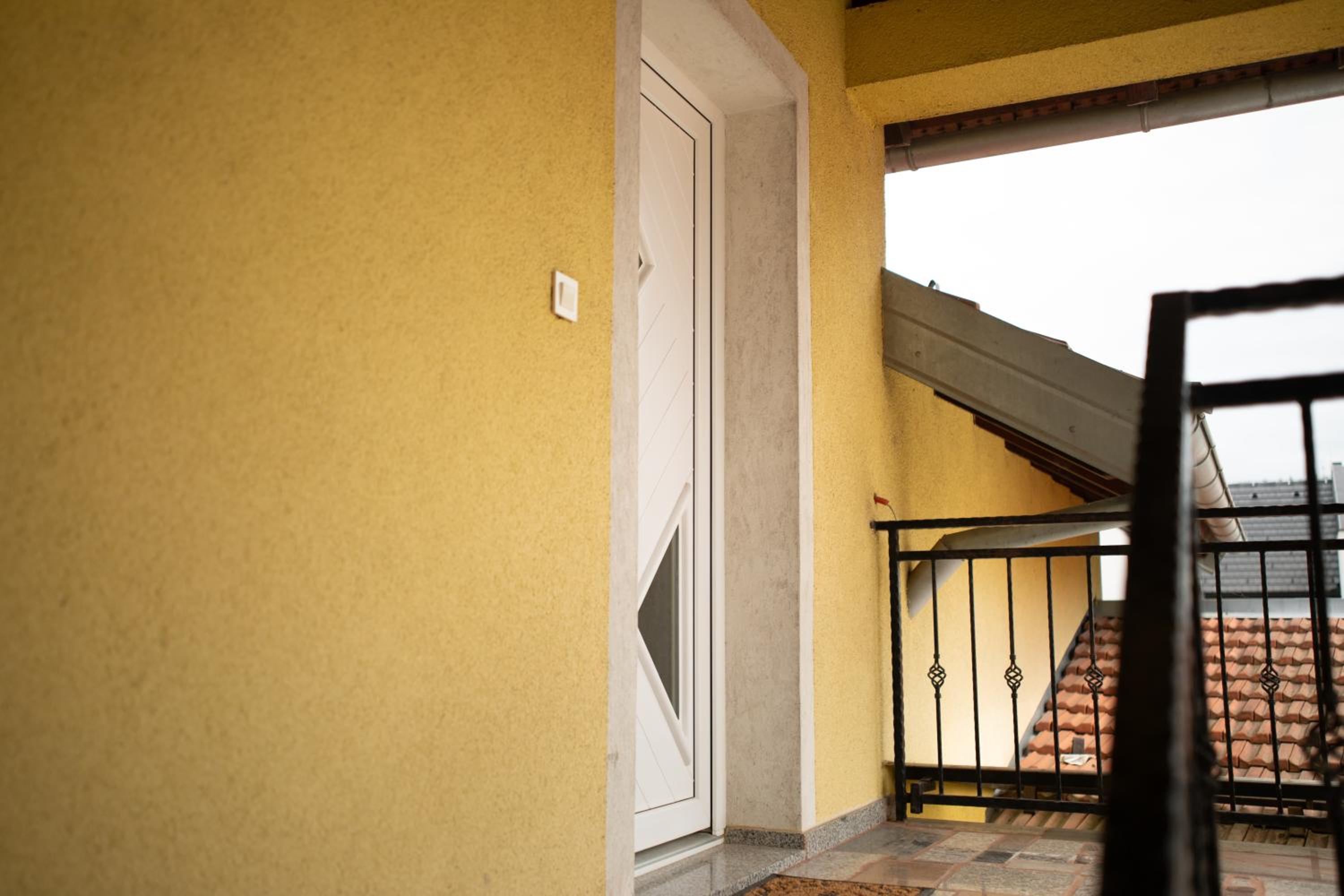 Hotel Apartmani Link - Image 1