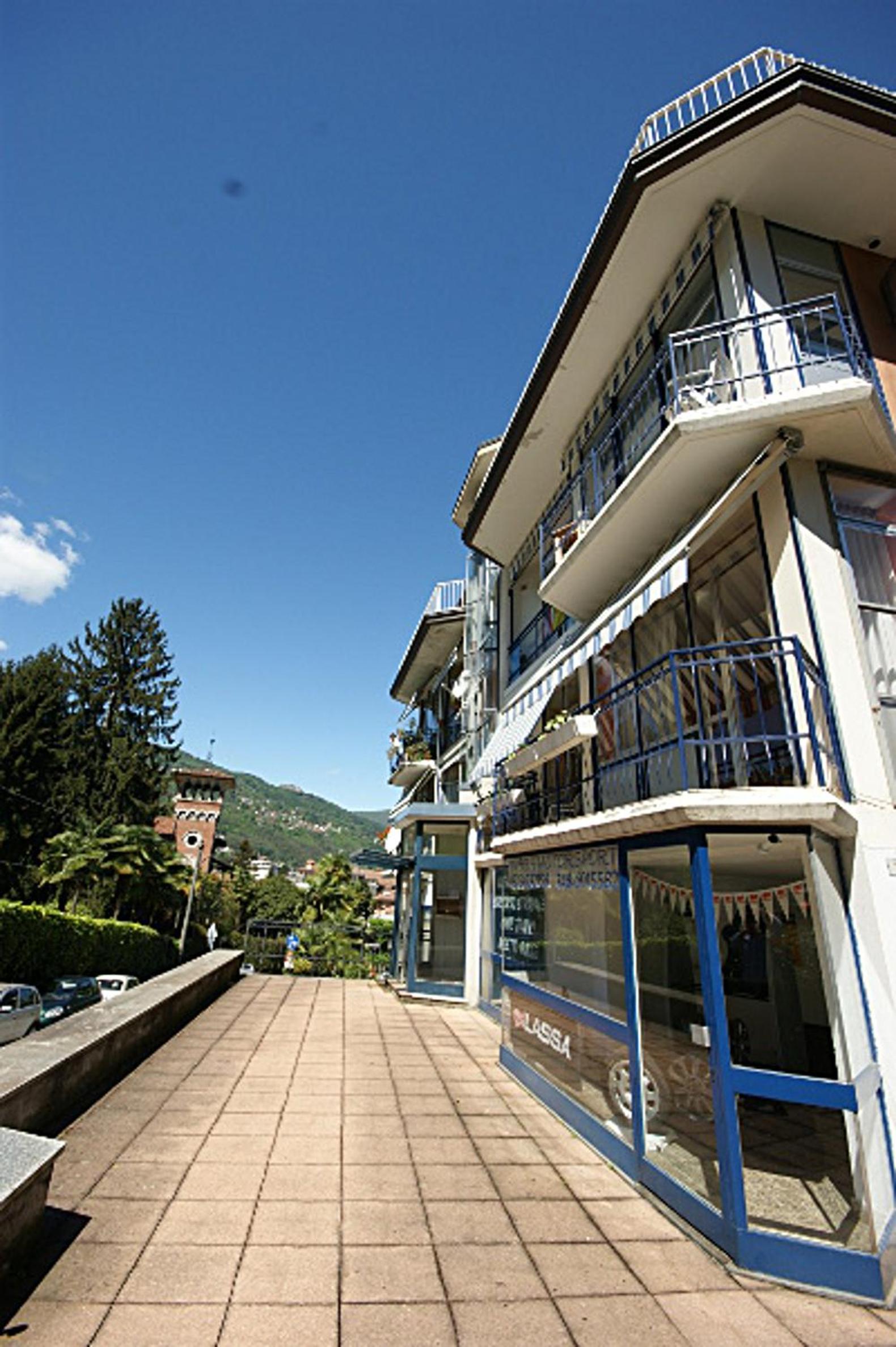 Manzoni - main view