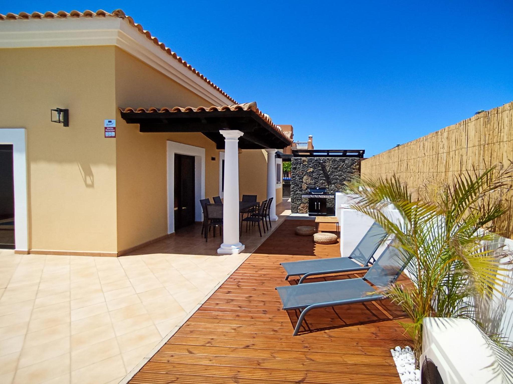 Surf Dream Villa