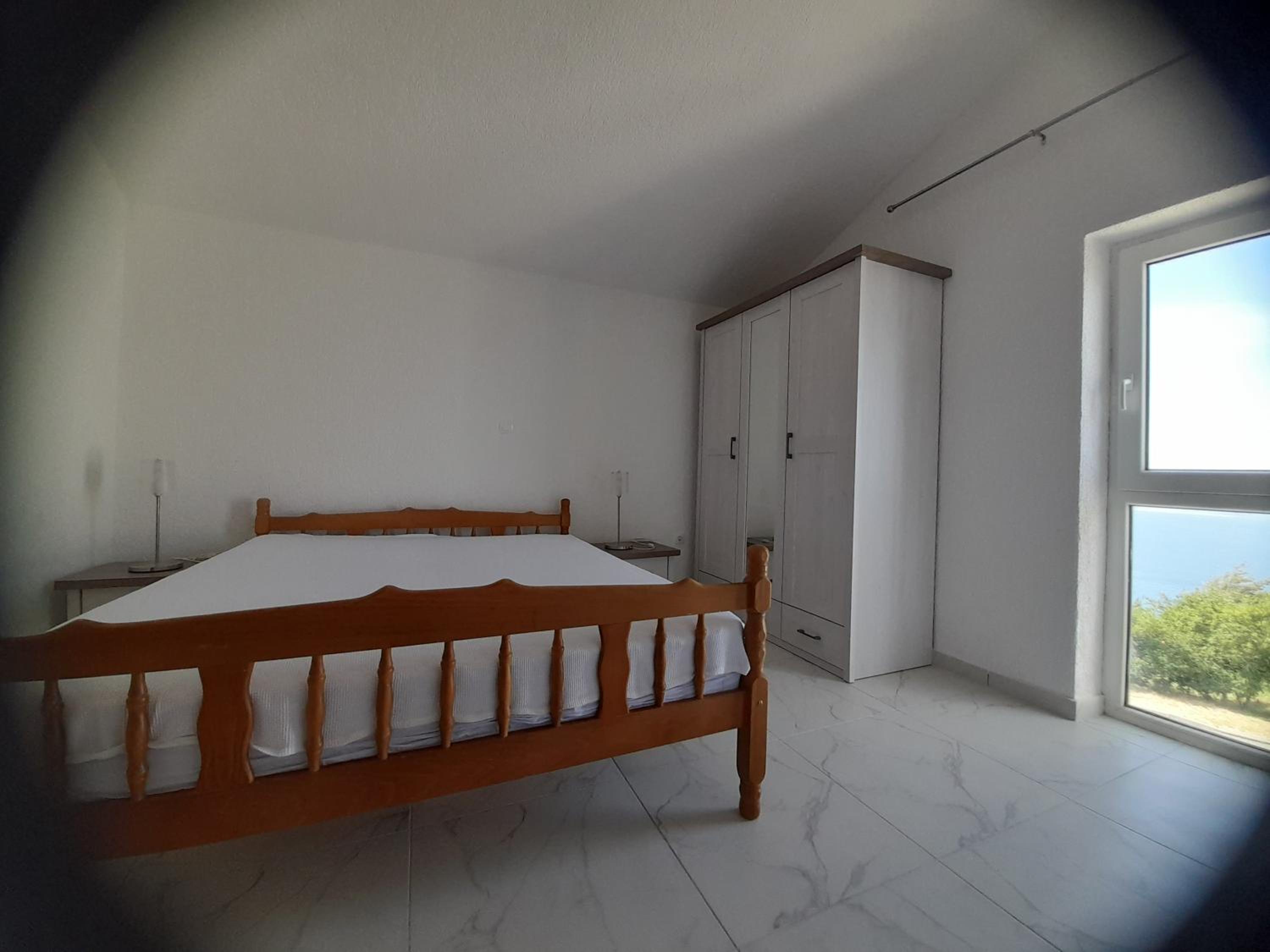 Photo 82
