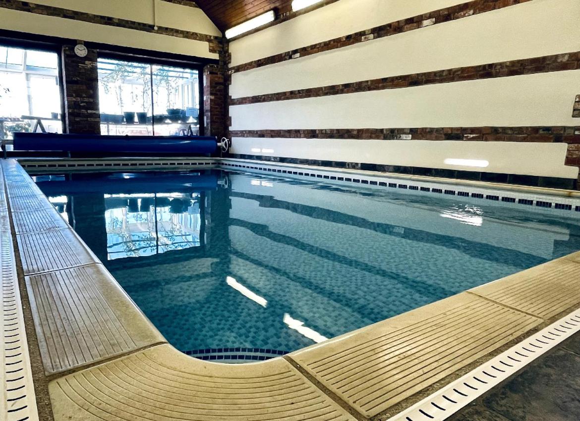 Stable Cottage with pre booked use of Indoor Swimming Pool