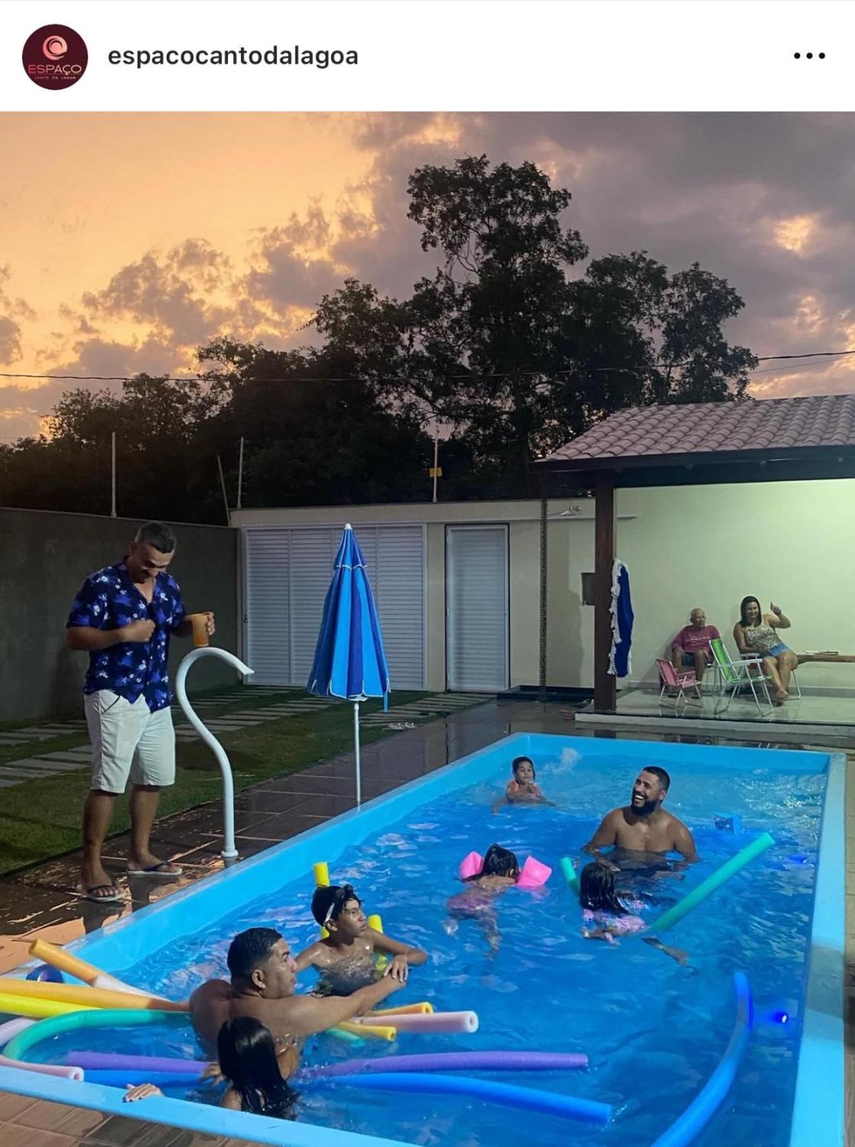 Espaço canto da lagoa