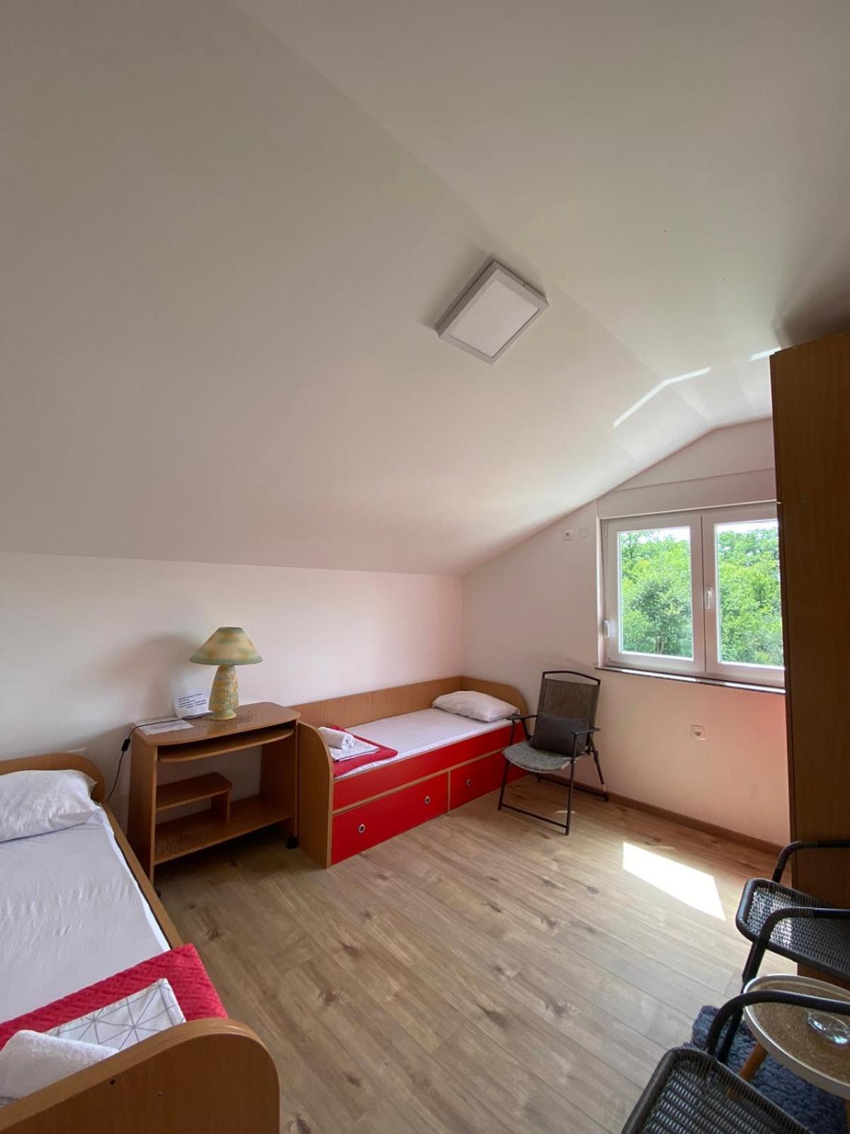 Apartman 'Maslina'
