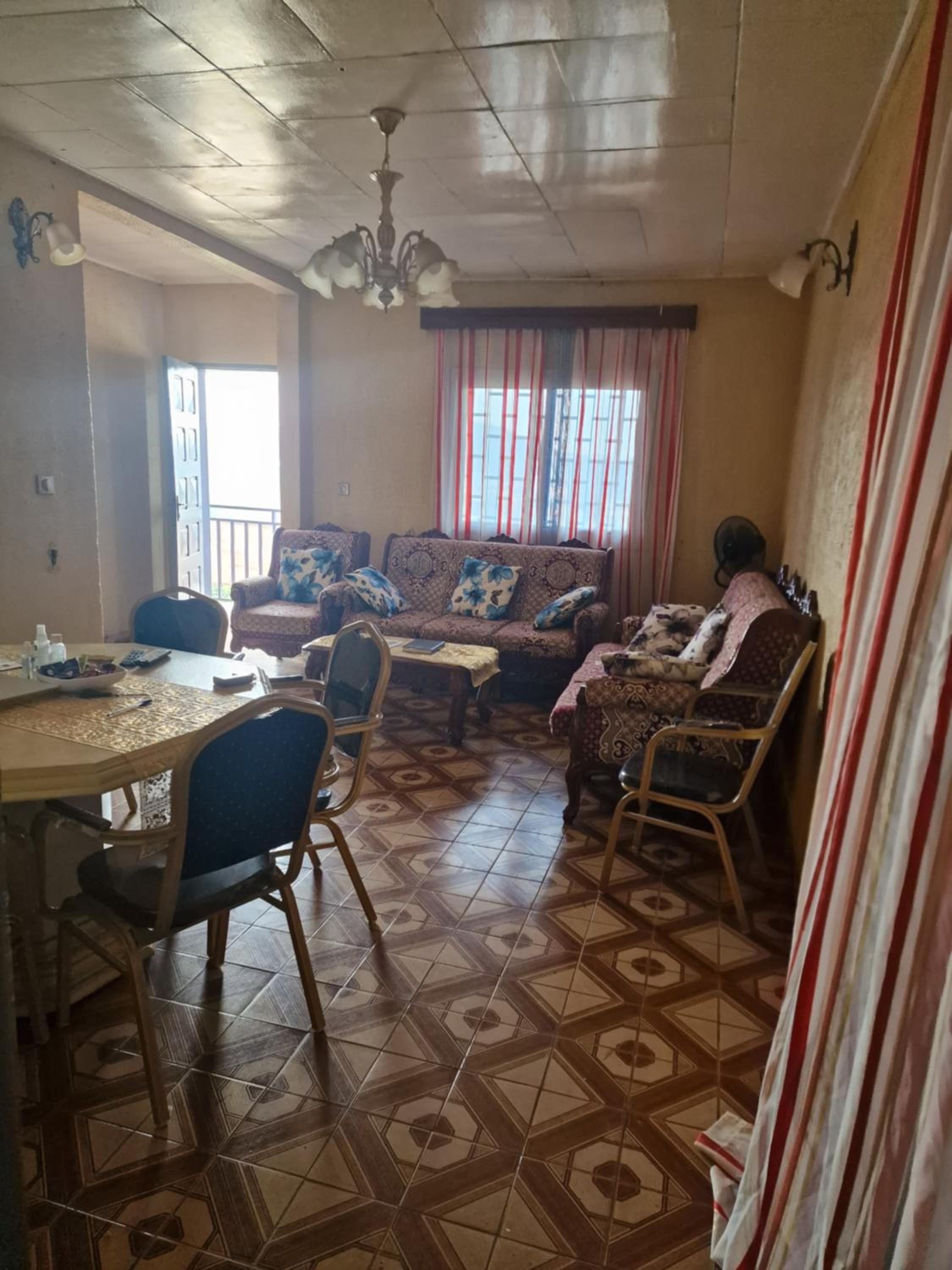 Bel Appartement 2 chambres meublé à Bafoussam