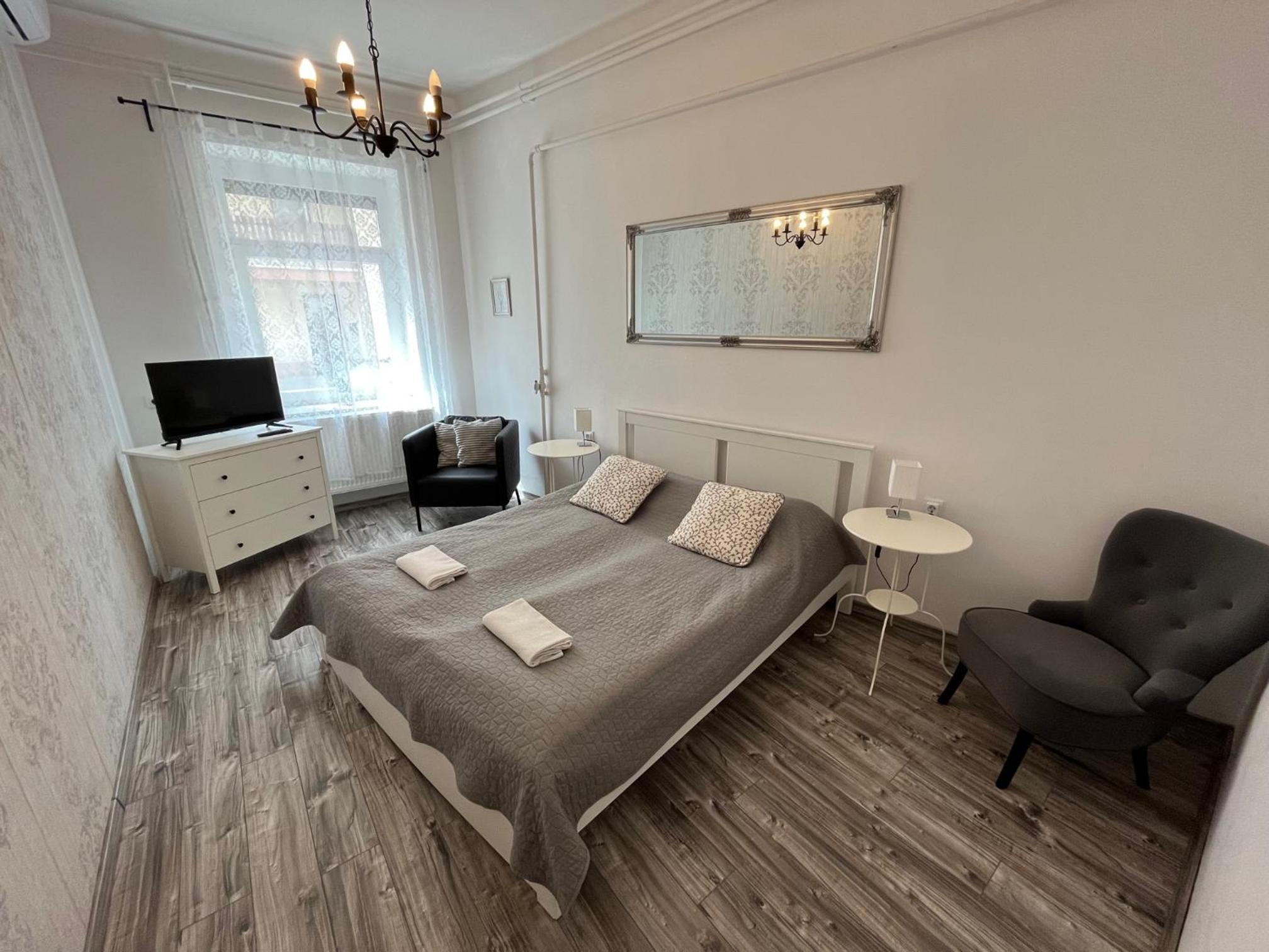 Pacsirta Apartmanház view 3