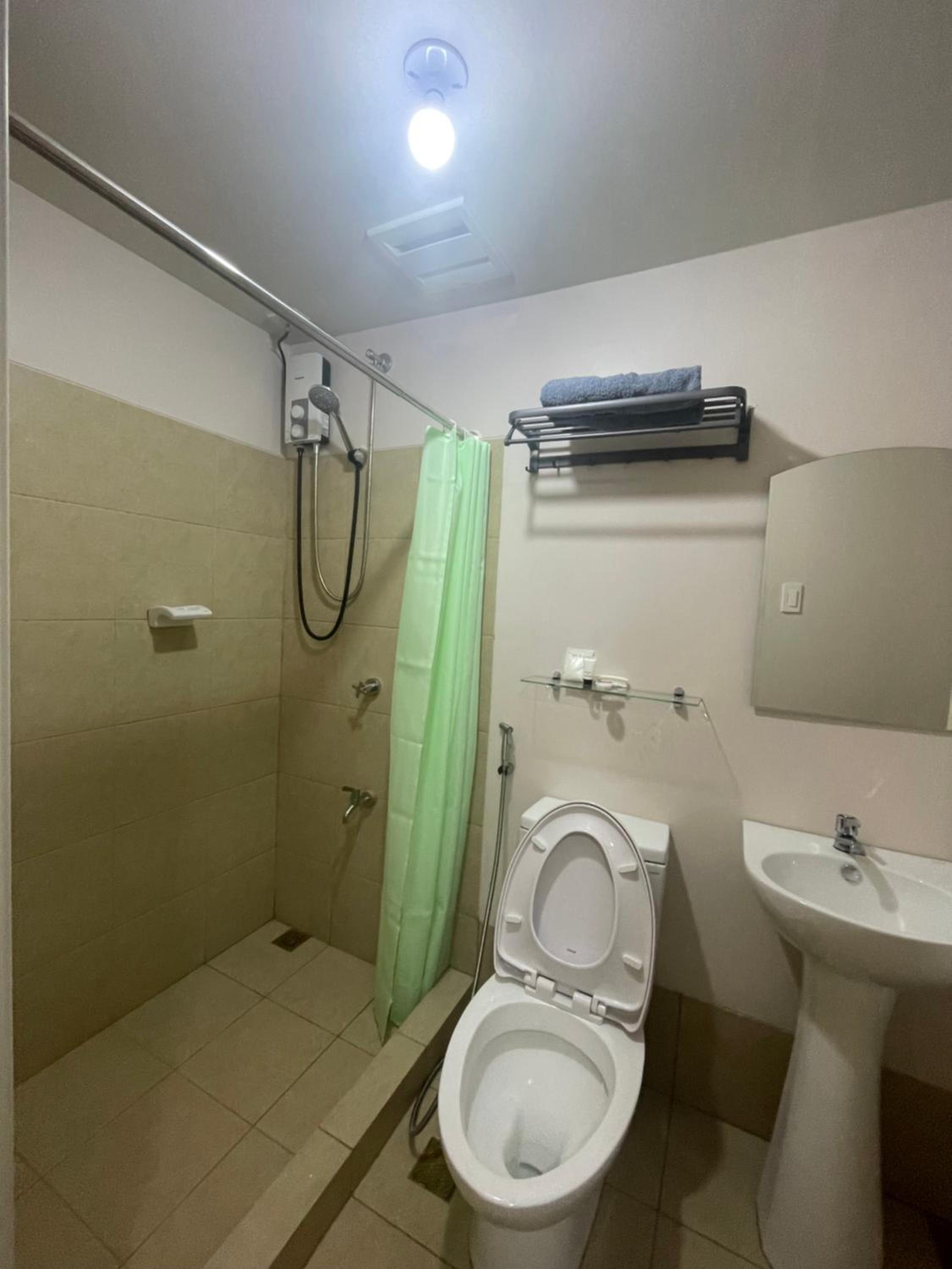 Stanford Suites 3, staycation near Nuvali, located in Silang view 5
