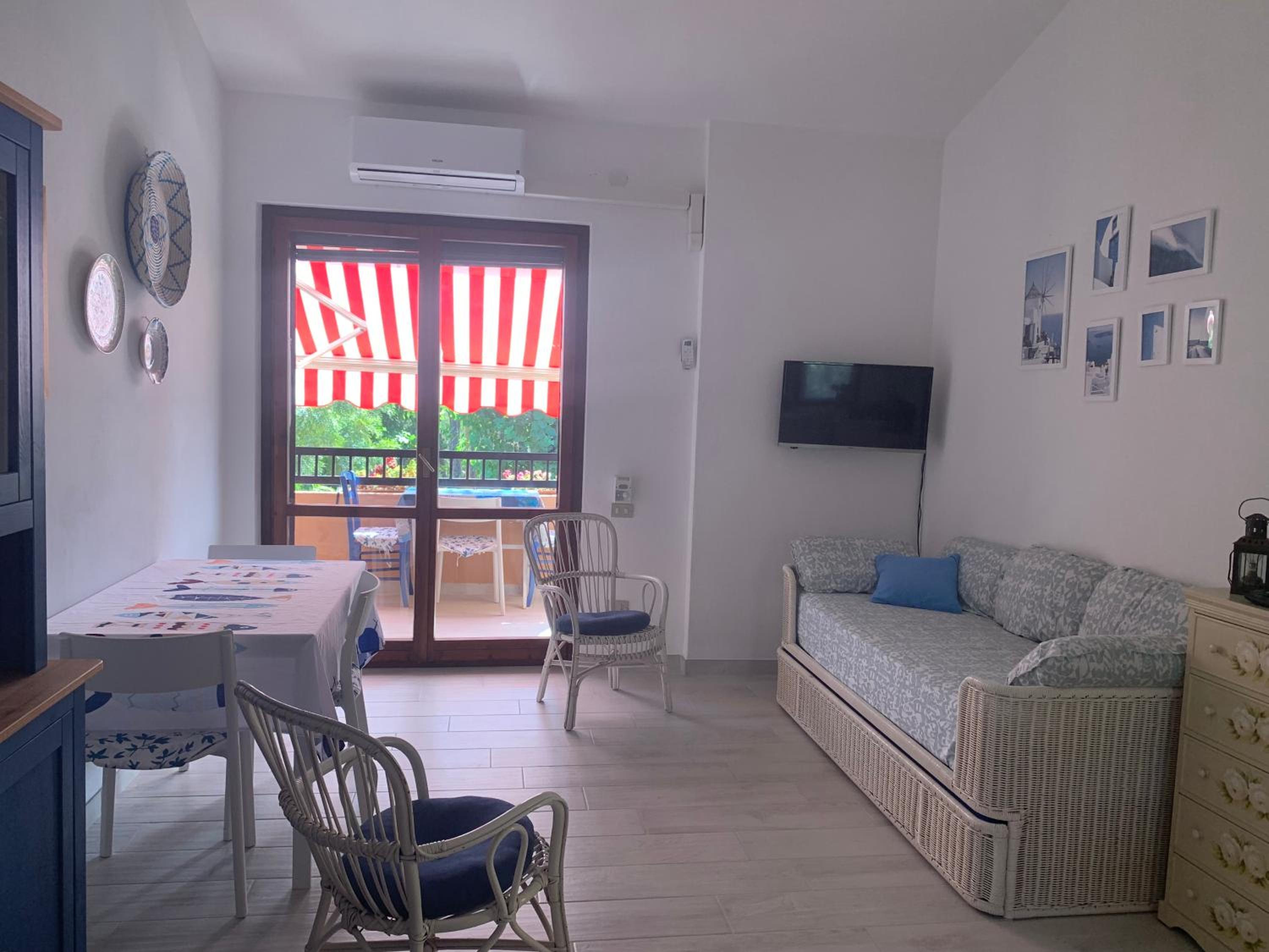 Villa Lussu view 3