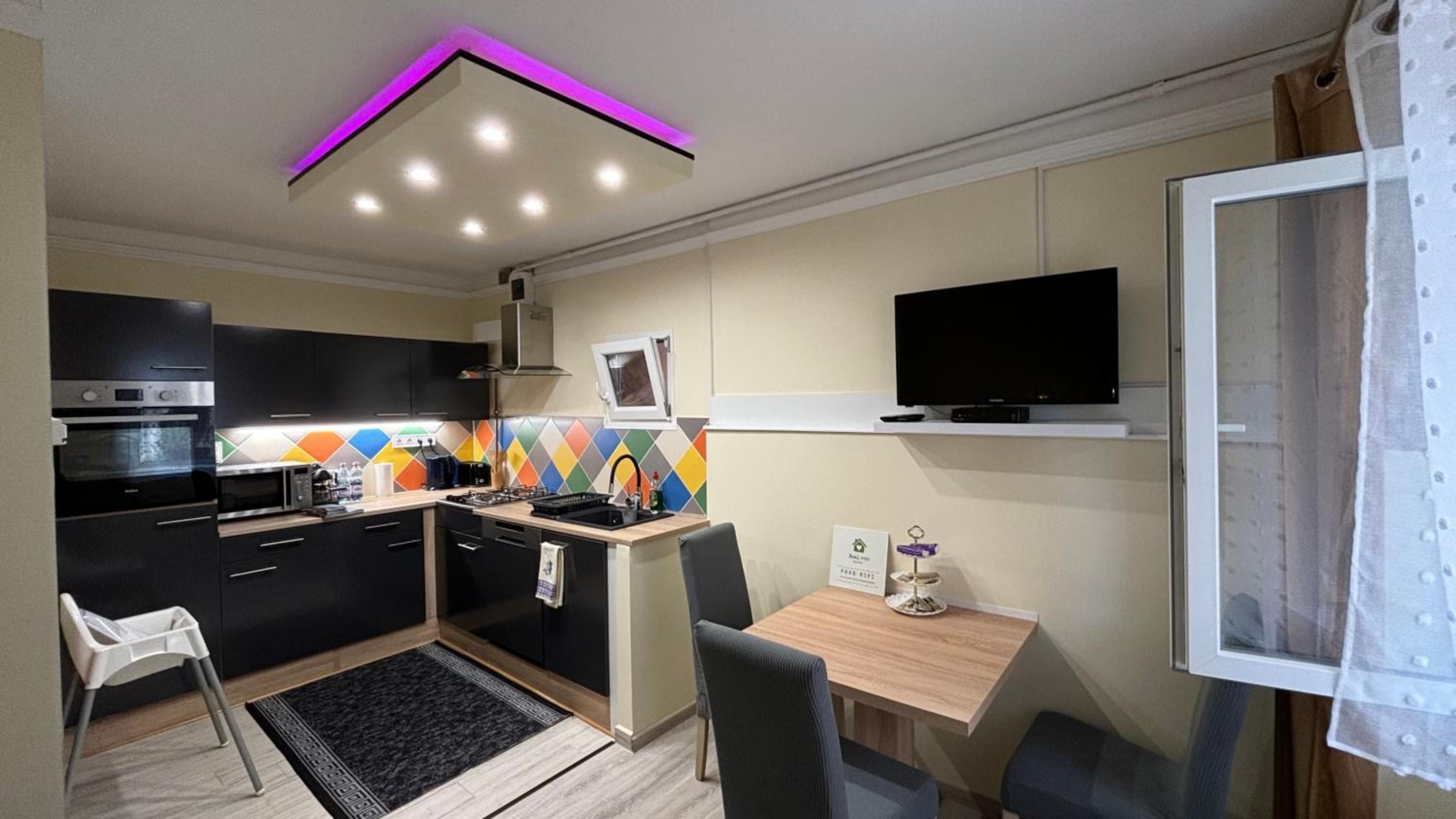 Real HOME Apartman view 5