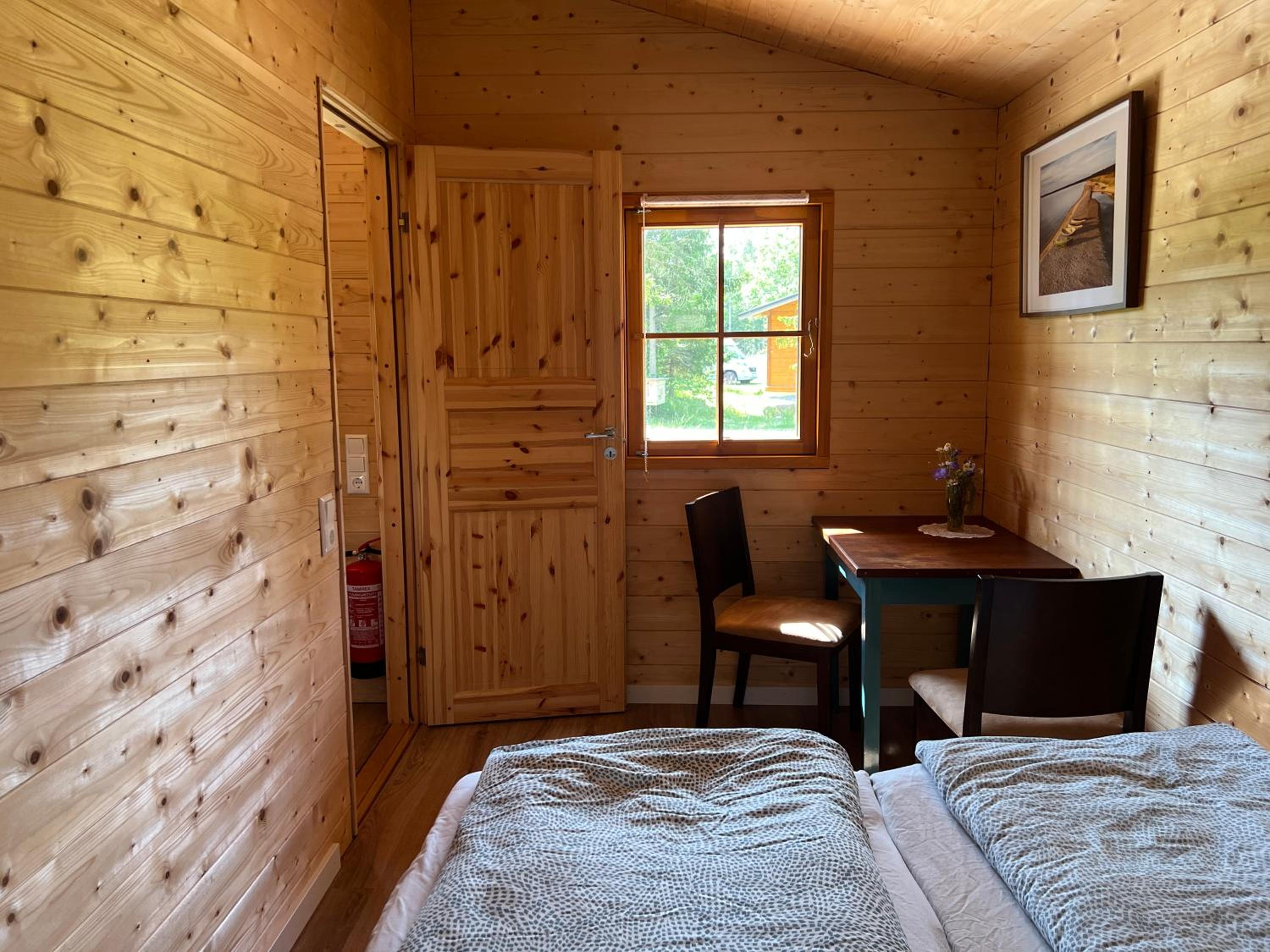 Marika Puhkeküla - Metsanurga Öömaja "shared bathroom"