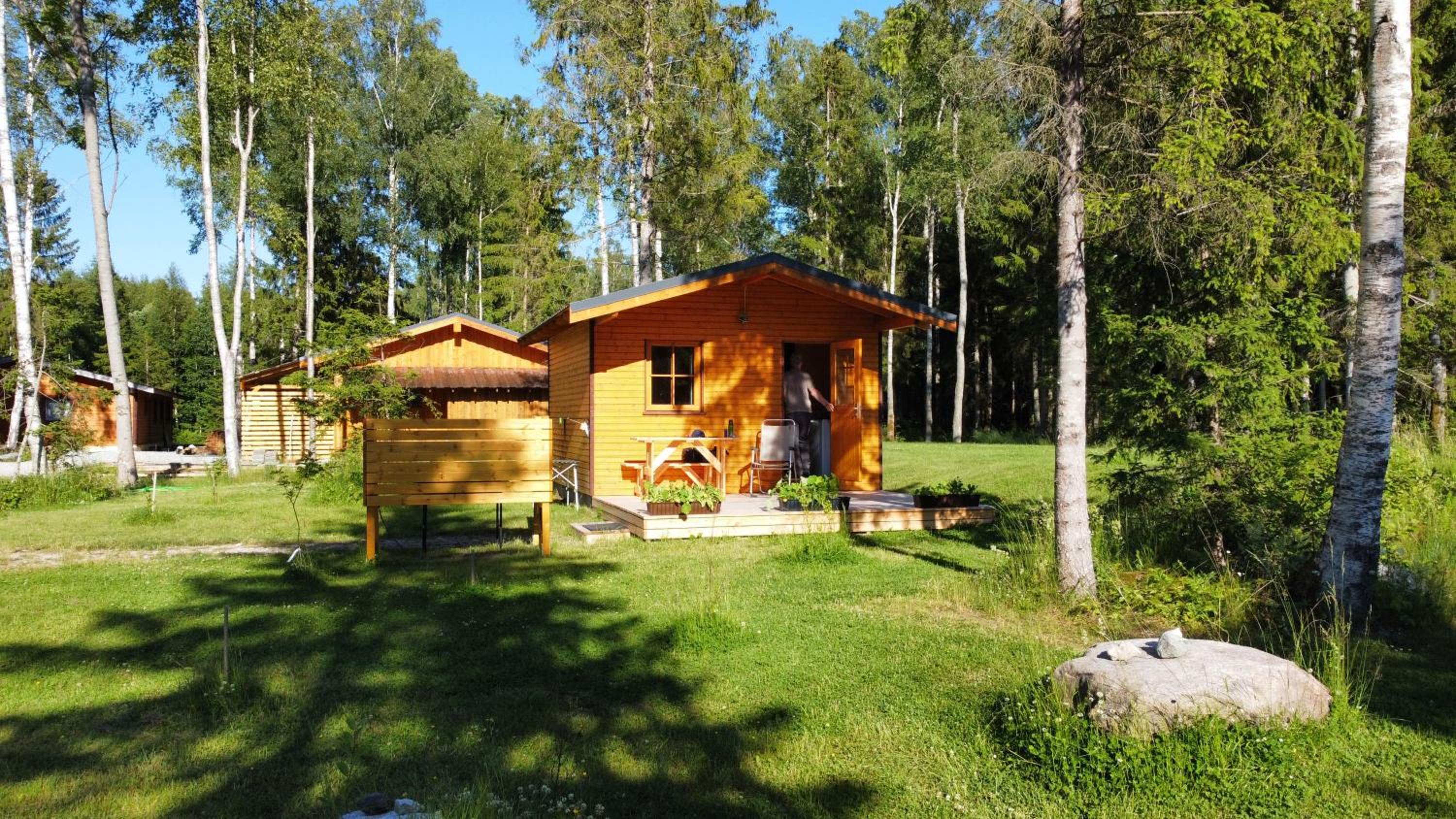 Marika Puhkeküla - Metsanurga Öömaja "shared bathroom"