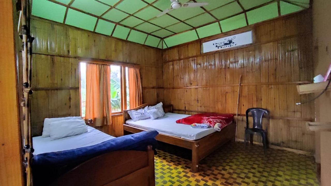 Dj wood cabin