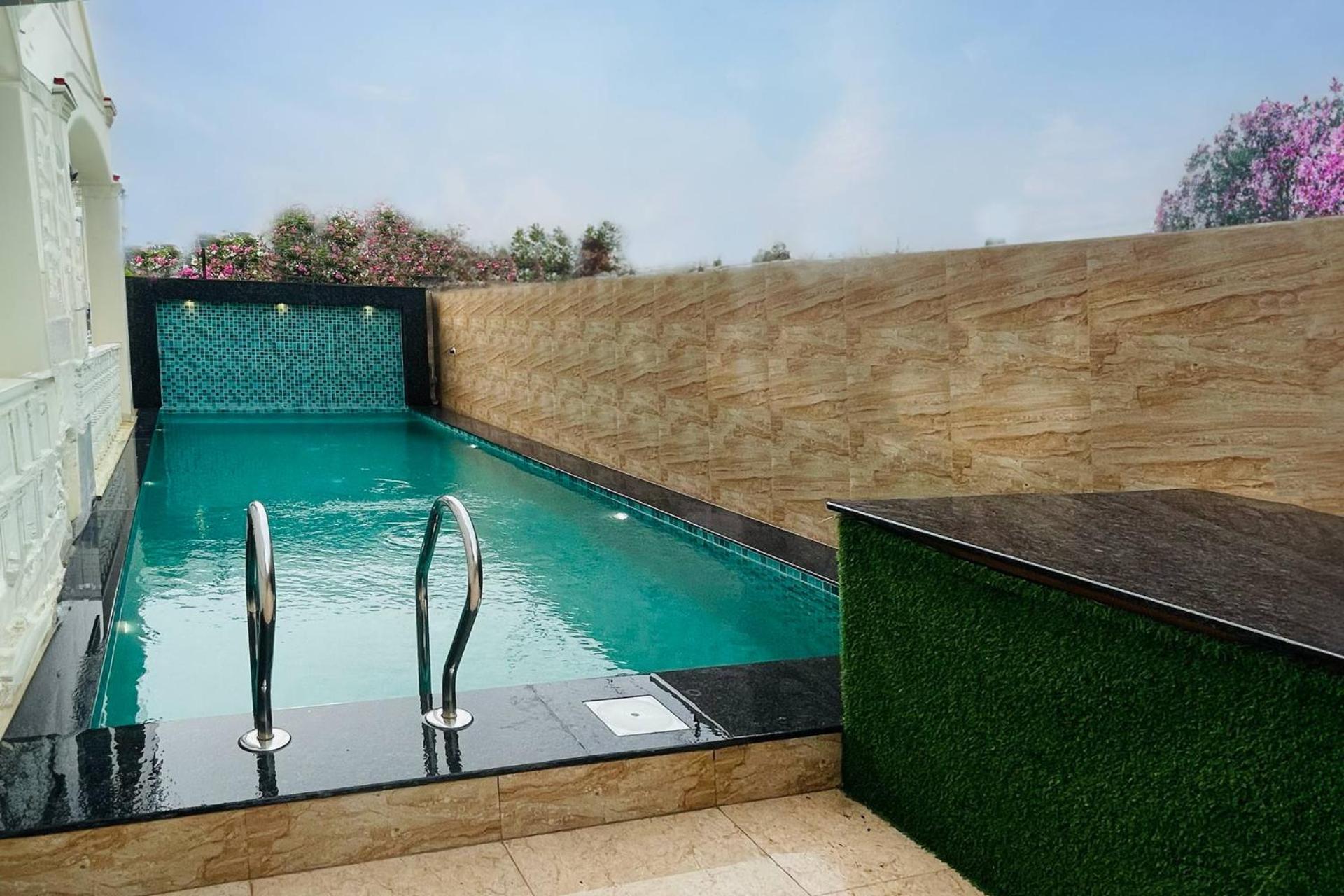 Arna Villa by VEO - Part of StayVista view 3