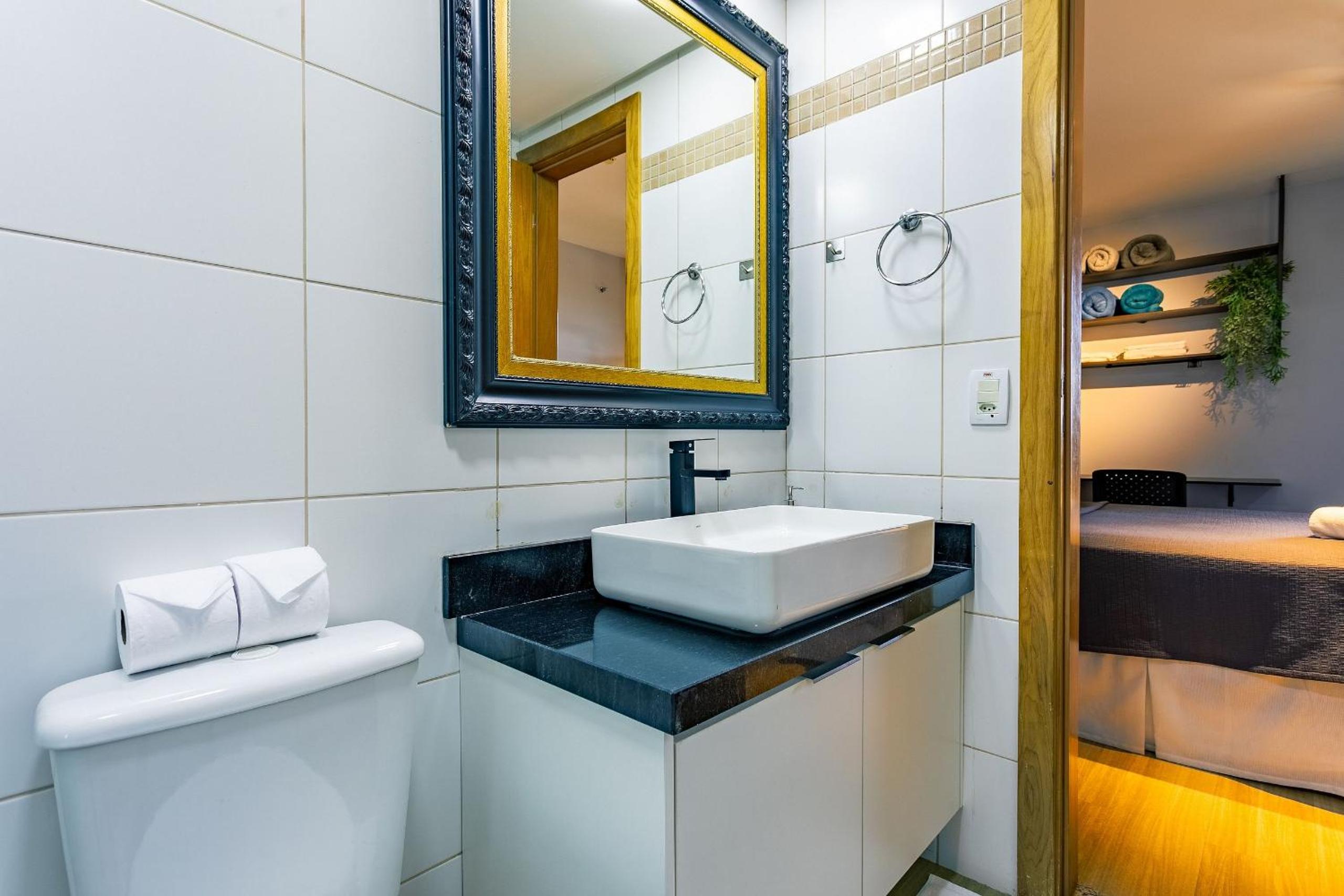 Life Resort beira lago próx a esplanada