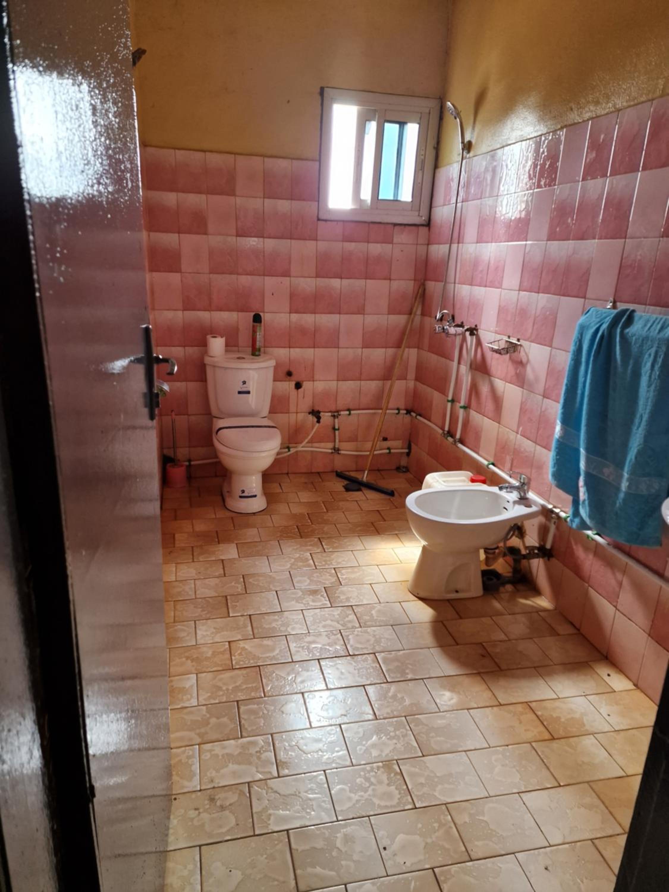 Bel Appartement 2 chambres meublé à Bafoussam