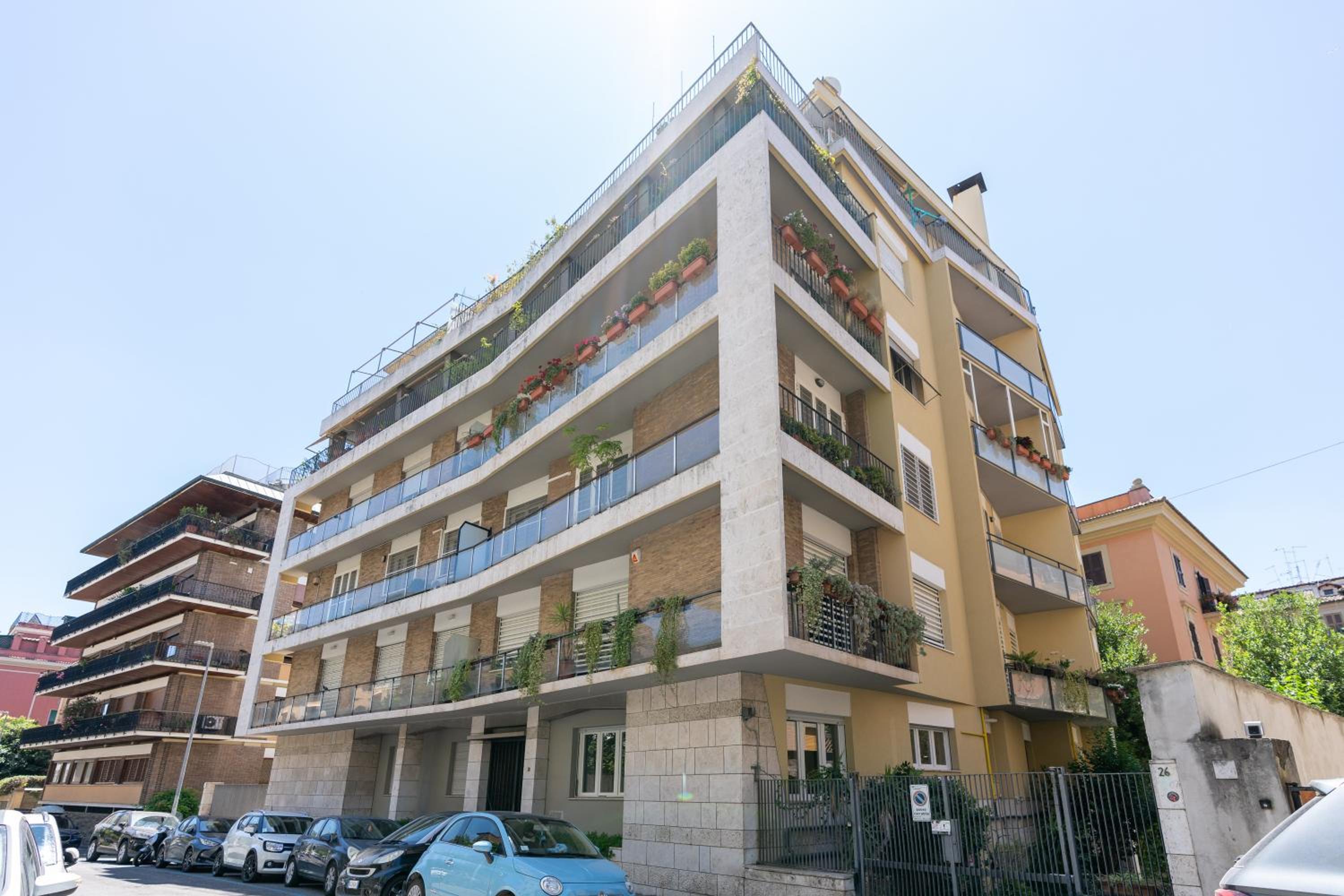 Central Modern Apartment - Colosseo 10 min