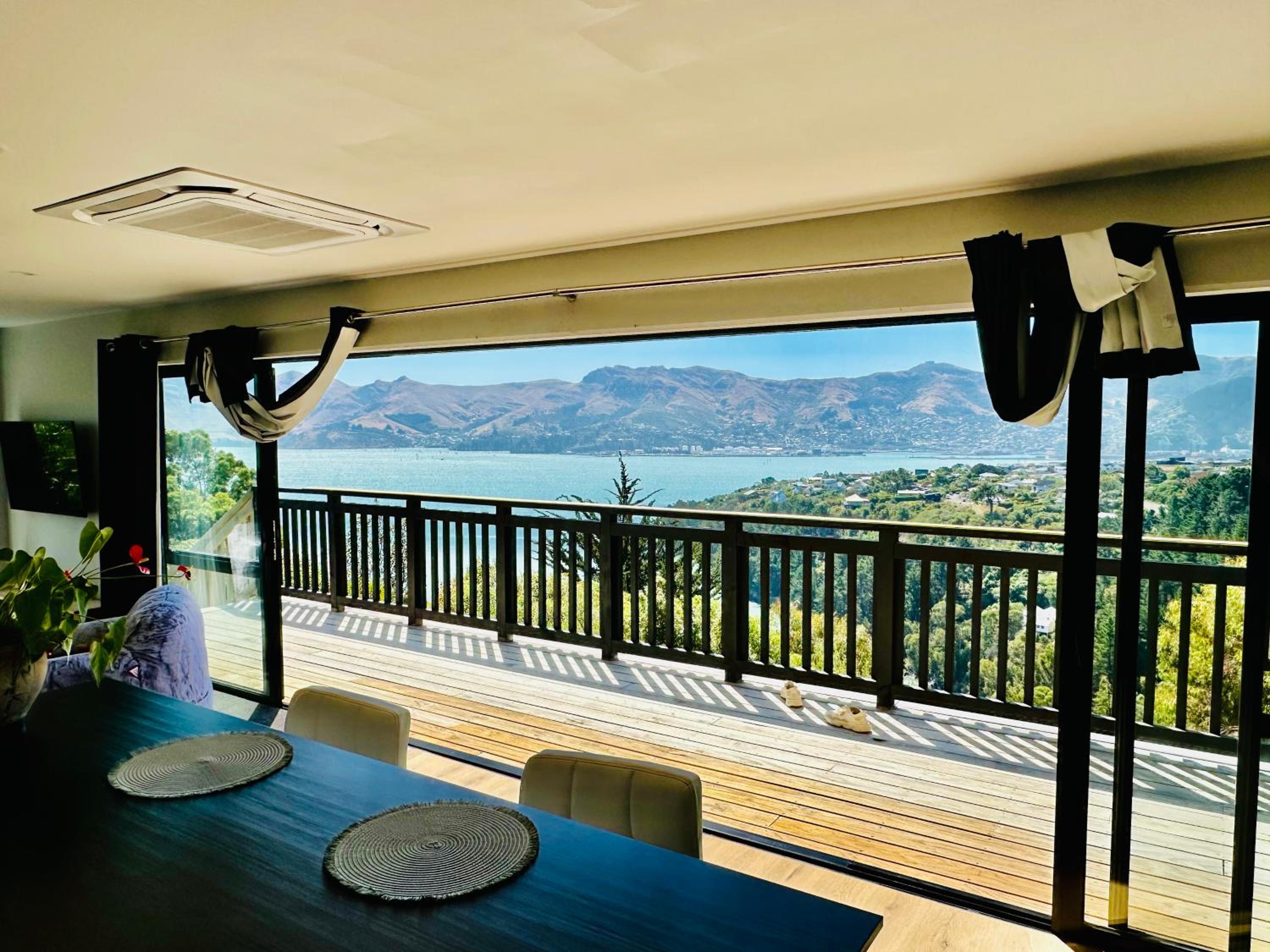 Stunning house with amazing view view 5