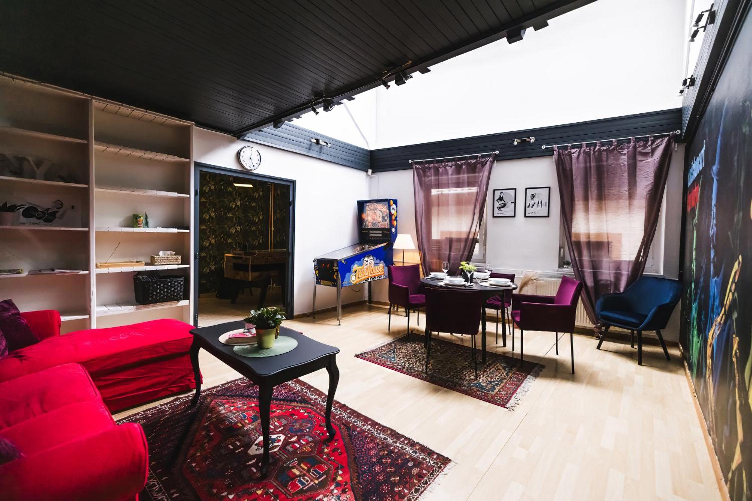 lounge