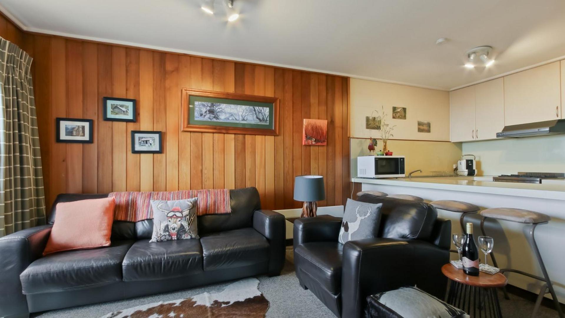 1750 Hotham 4