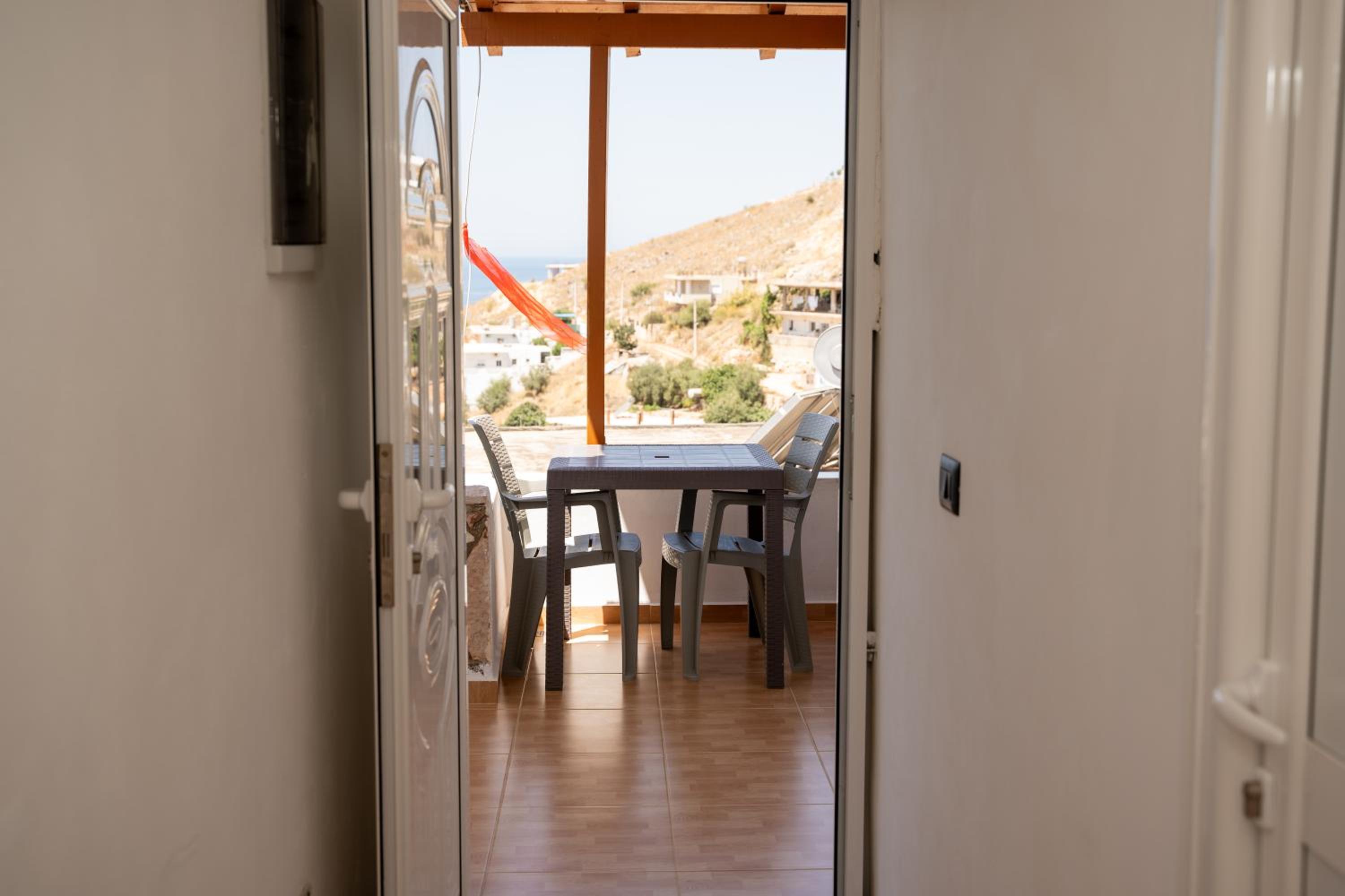 Laa Melossa Sarande