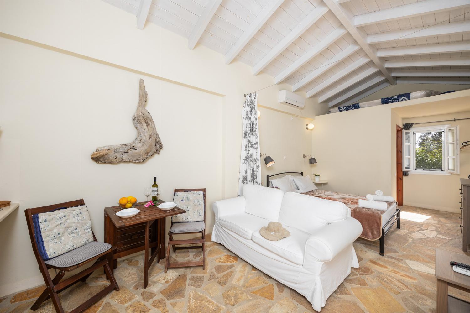 Agathi Cottage