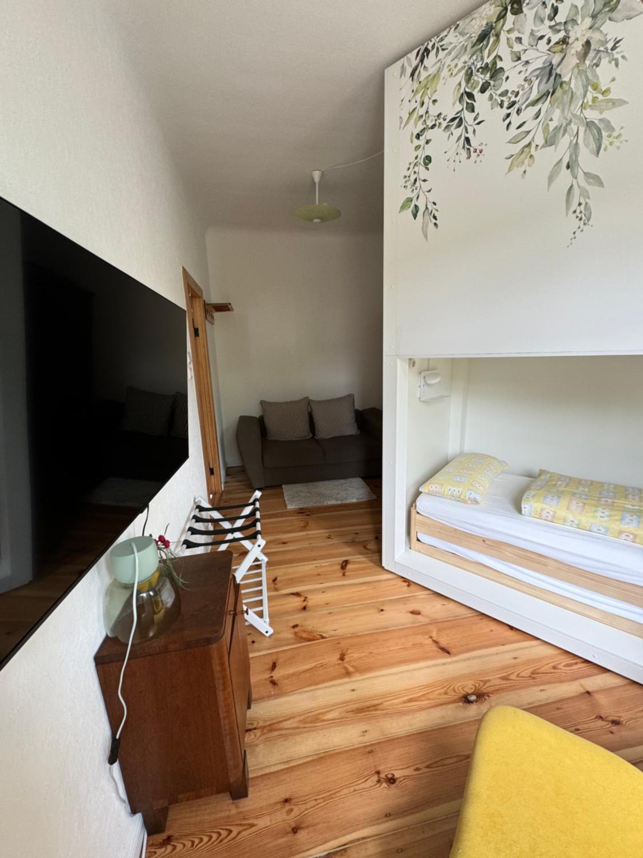 Viki54 FeWo04 "hereinspaziert", Monteurs- und Ferienwohnung view 3