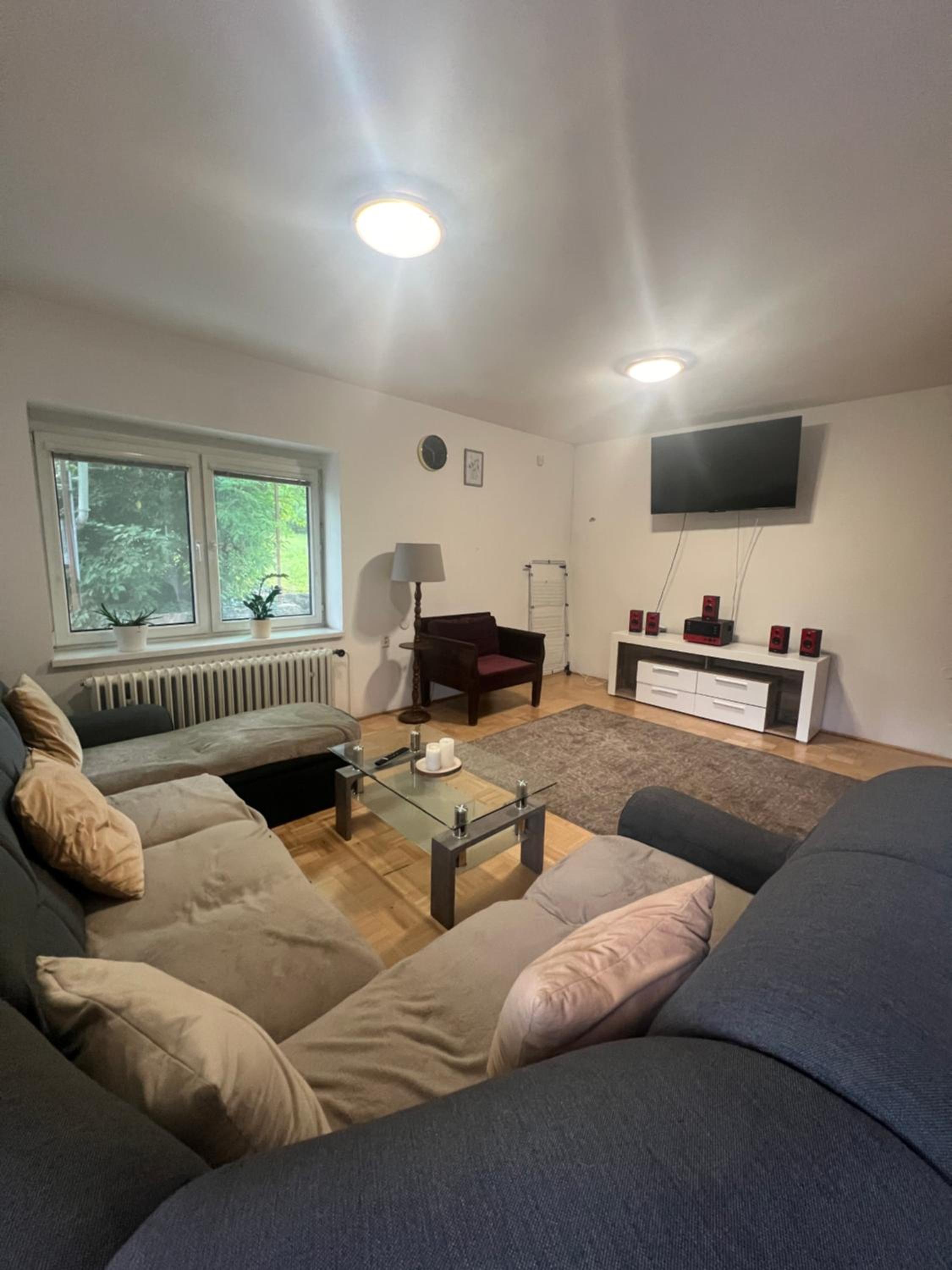 -Self-Check- 4-Room Extra large house