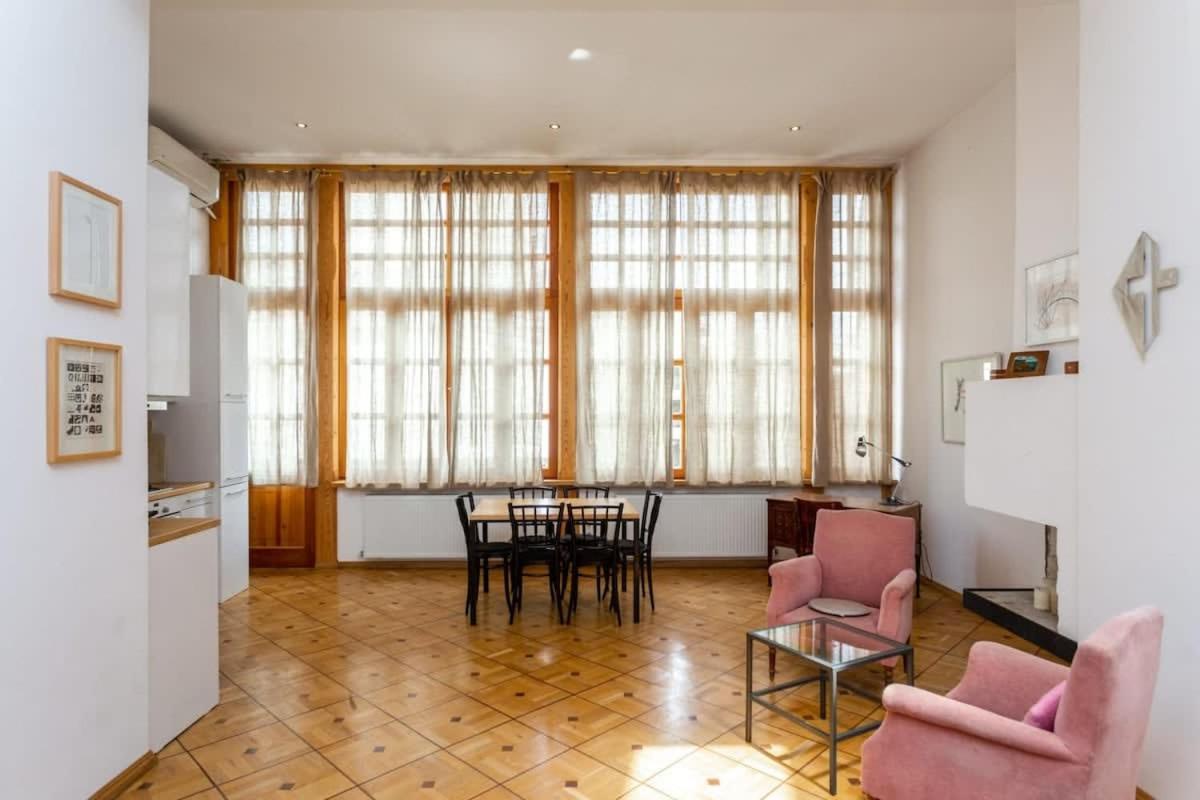 Central Tbilisi Bright 1BR Gem - By Wehost view 2