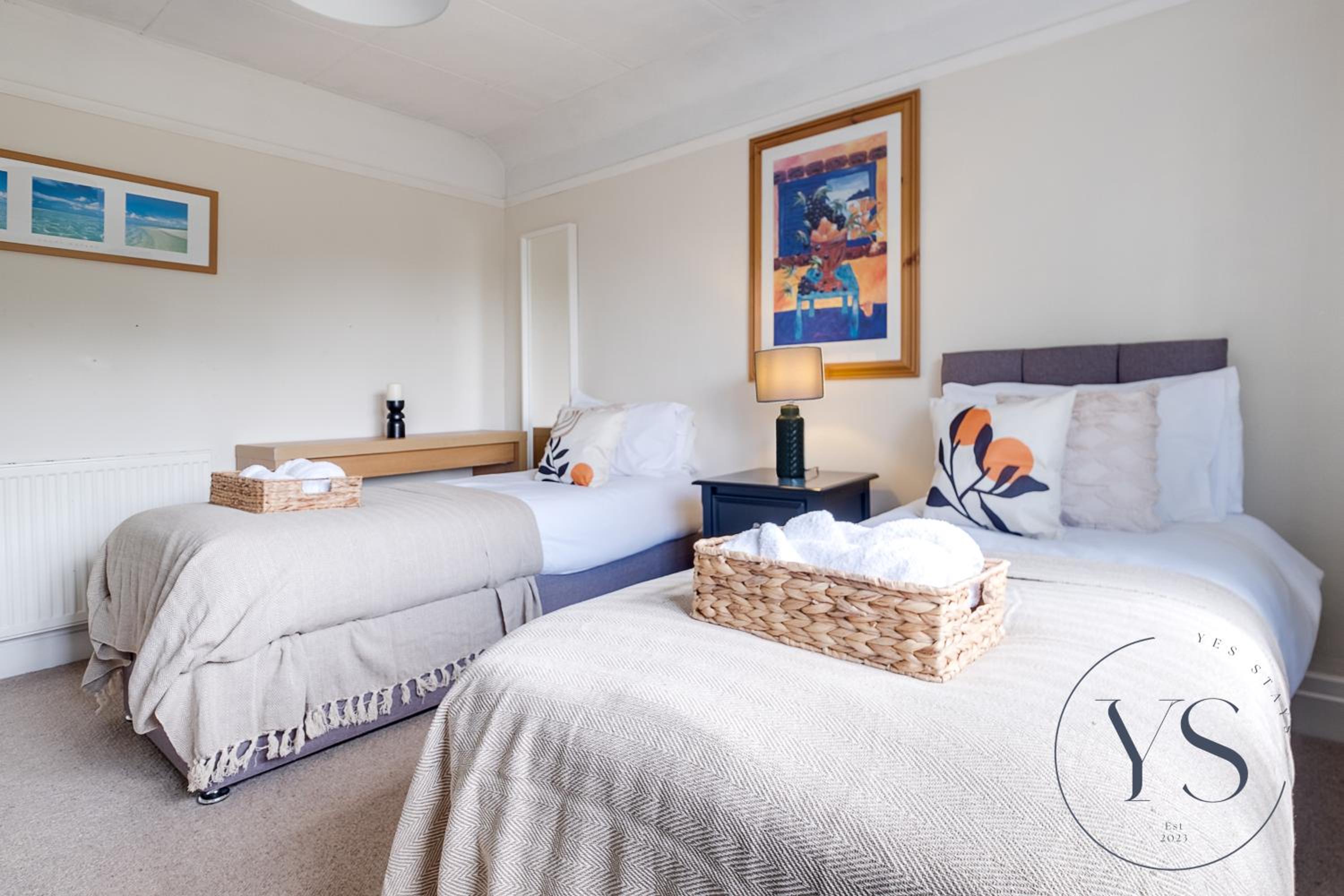 4BR Cottage, Parking, NEC, Birmingham Airport