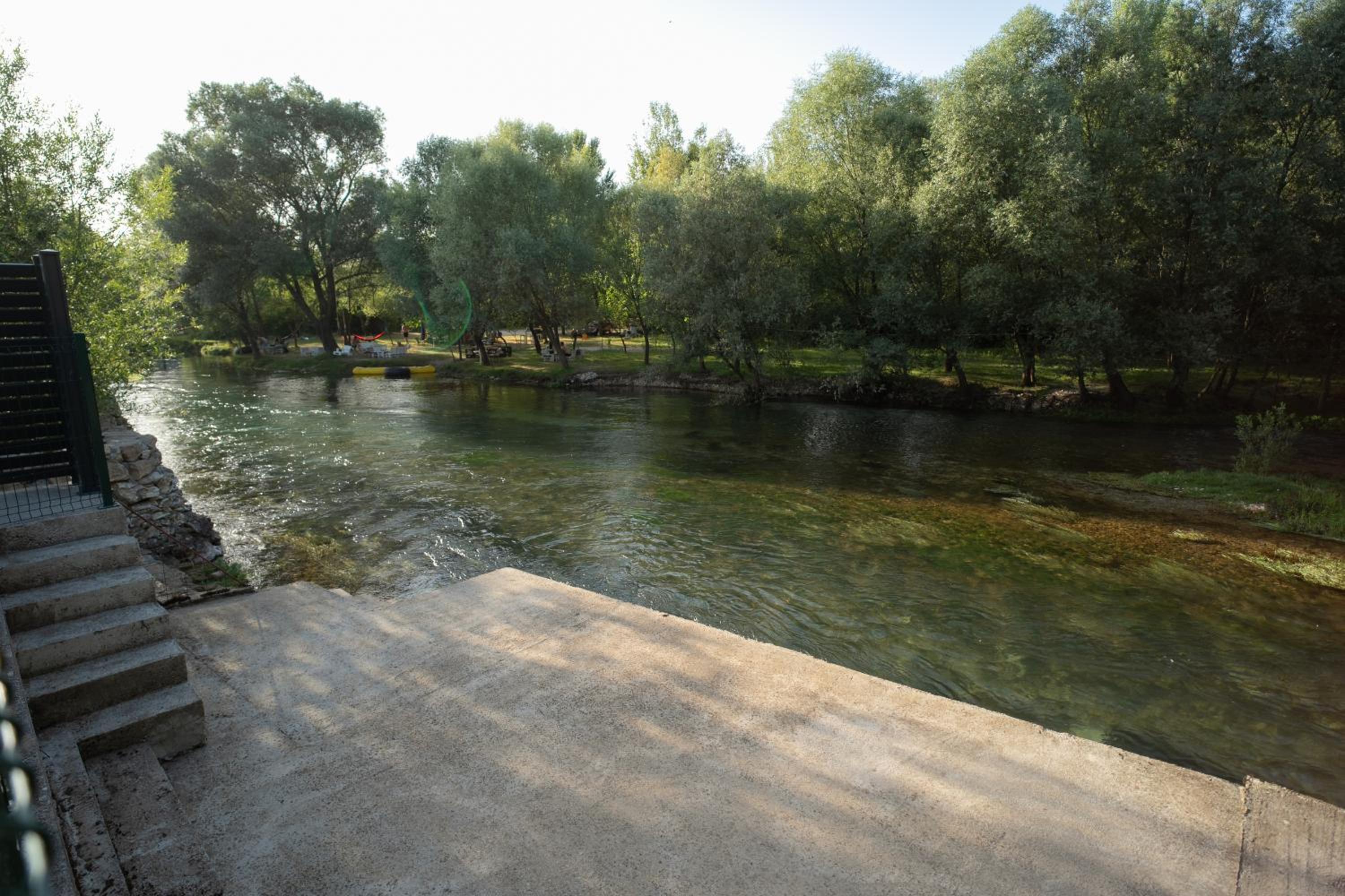 Villa Paradise On The River