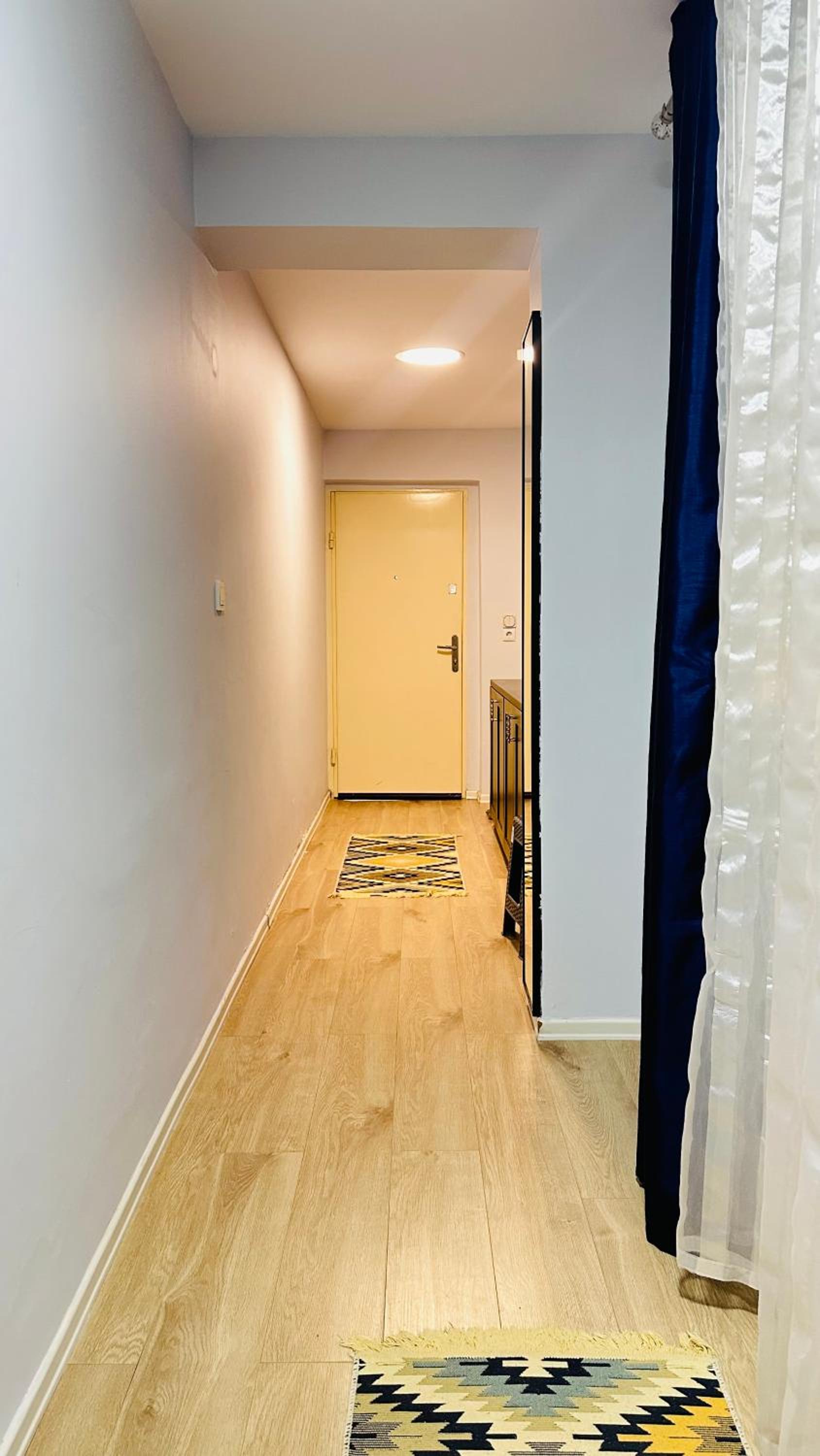 Central Apartment with Self Check-In