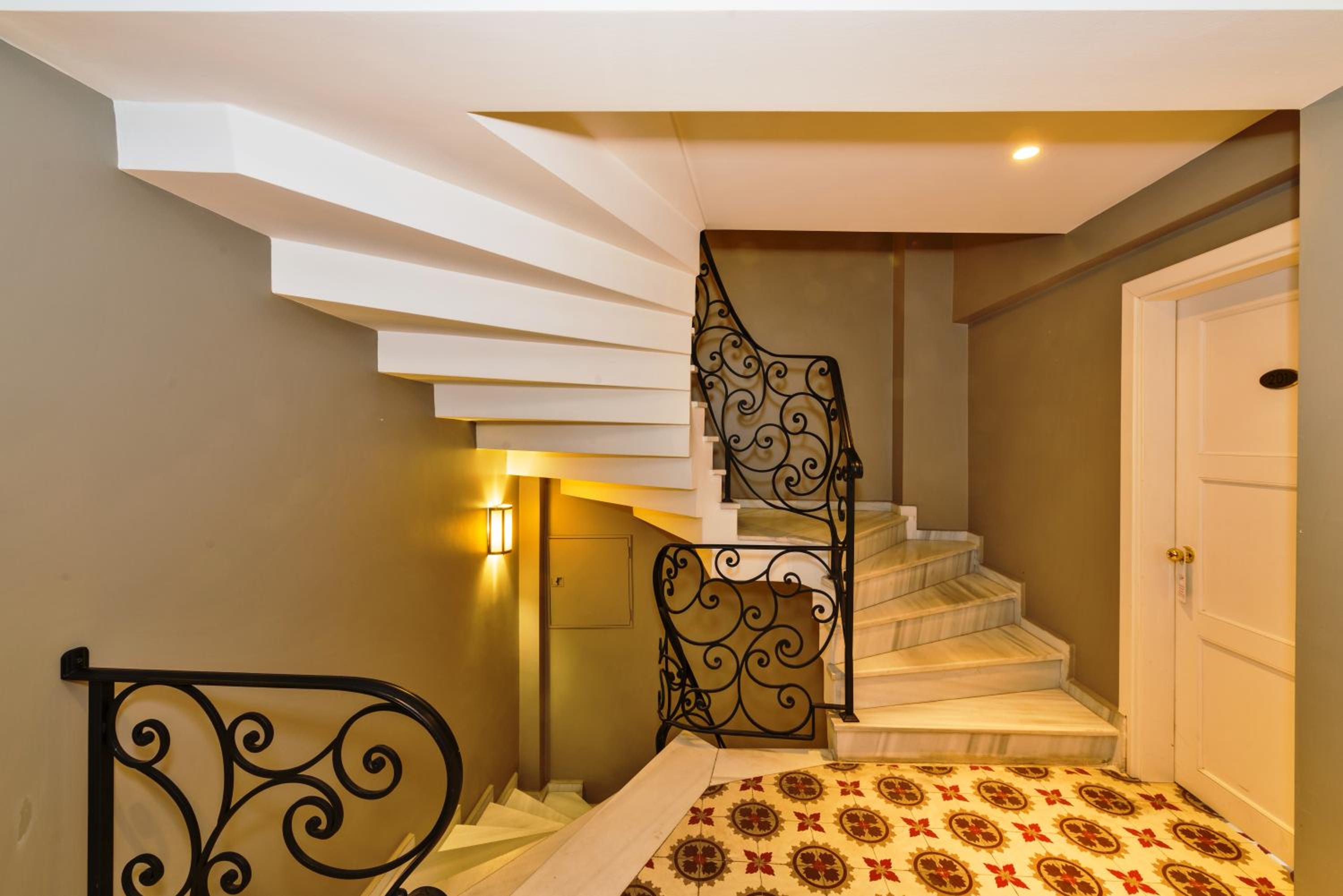 Agora Life Otel - Özel Sınıf - Image 55