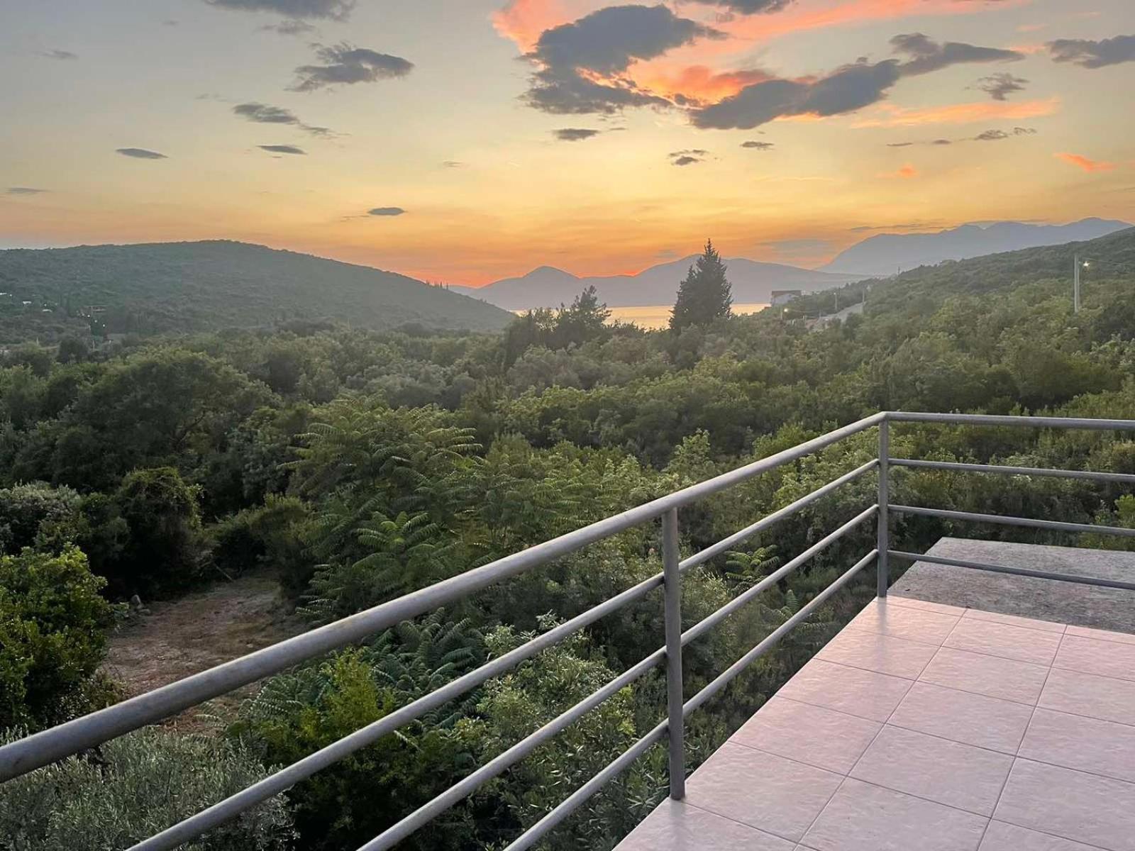 Apartman u sumi nedaleko od mora