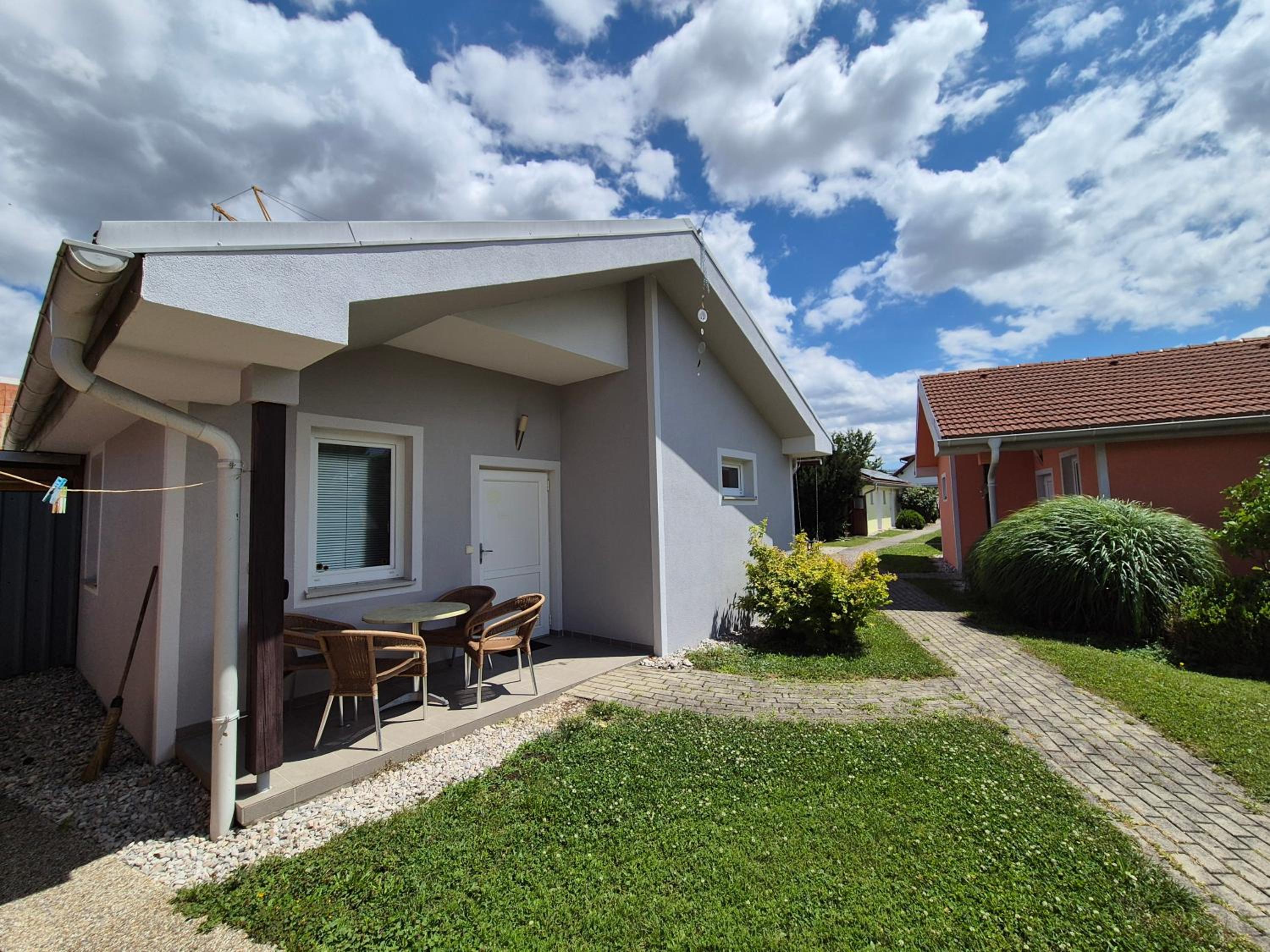 Bungalow Paradies - Nähe Sonnentherme