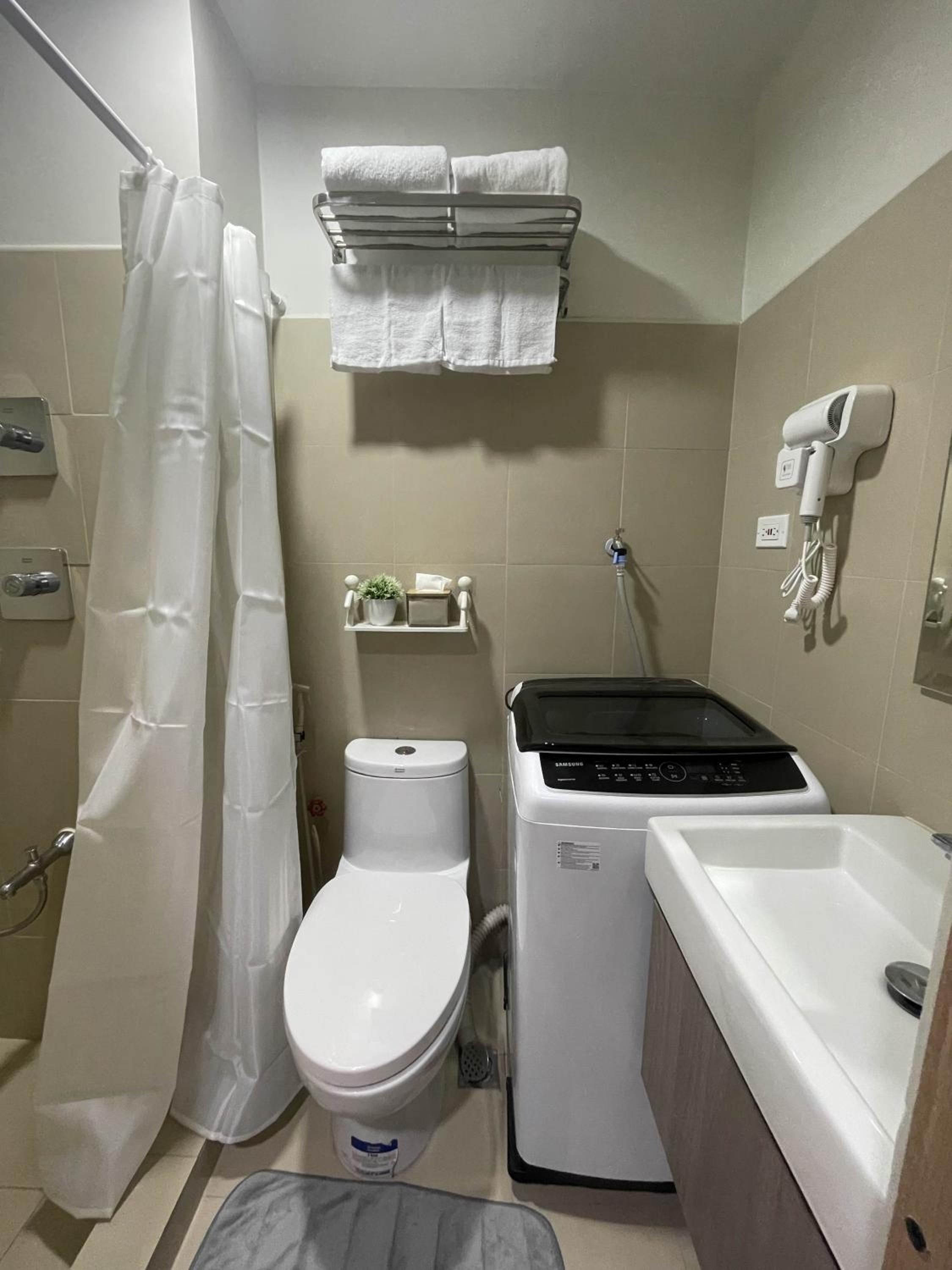 Molly Shore Getaway Unit 1276 view 3