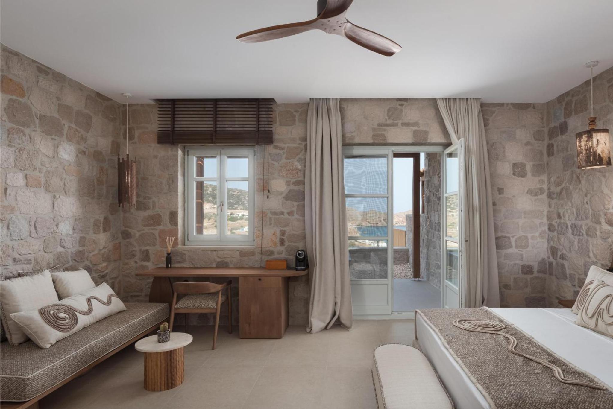 Horizon Suites Milos