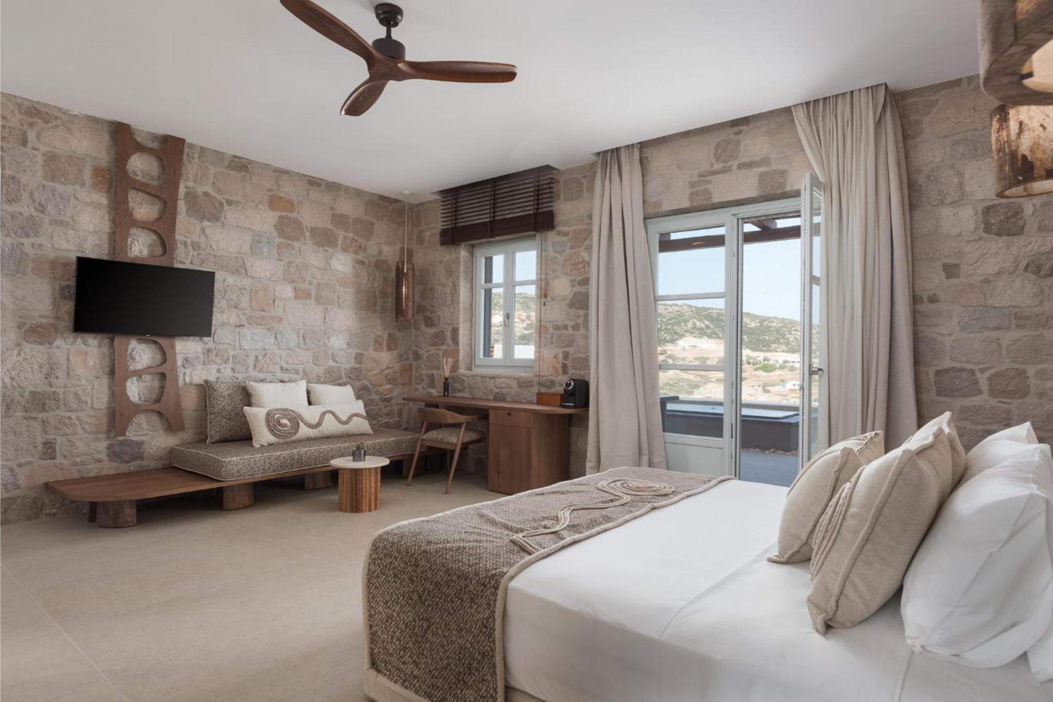 Horizon Suites Milos