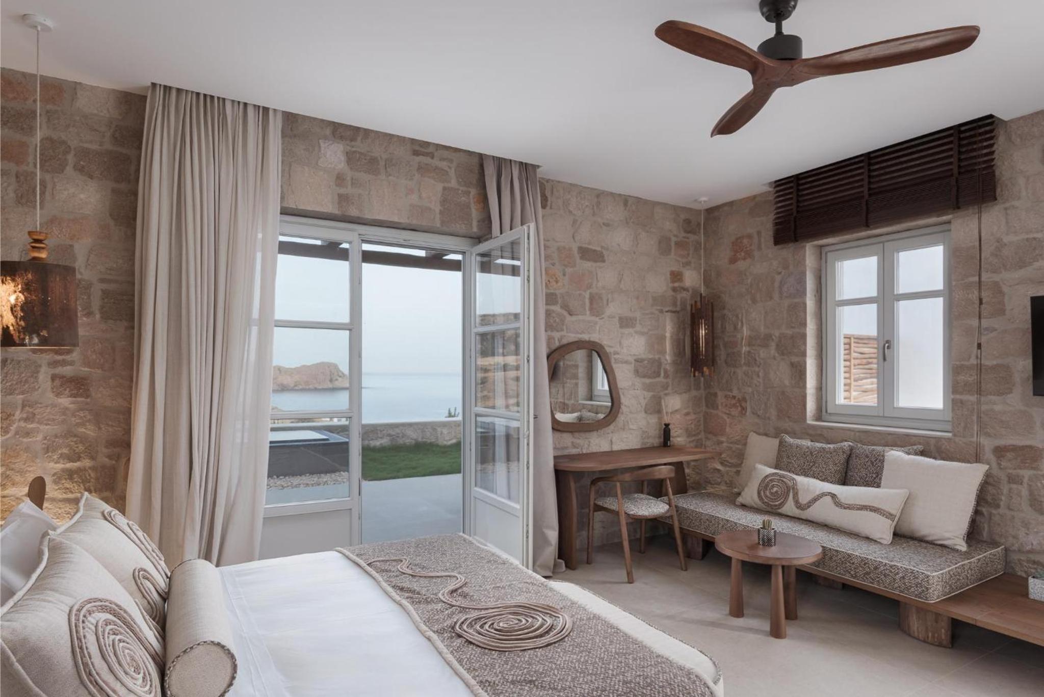 Horizon Suites Milos