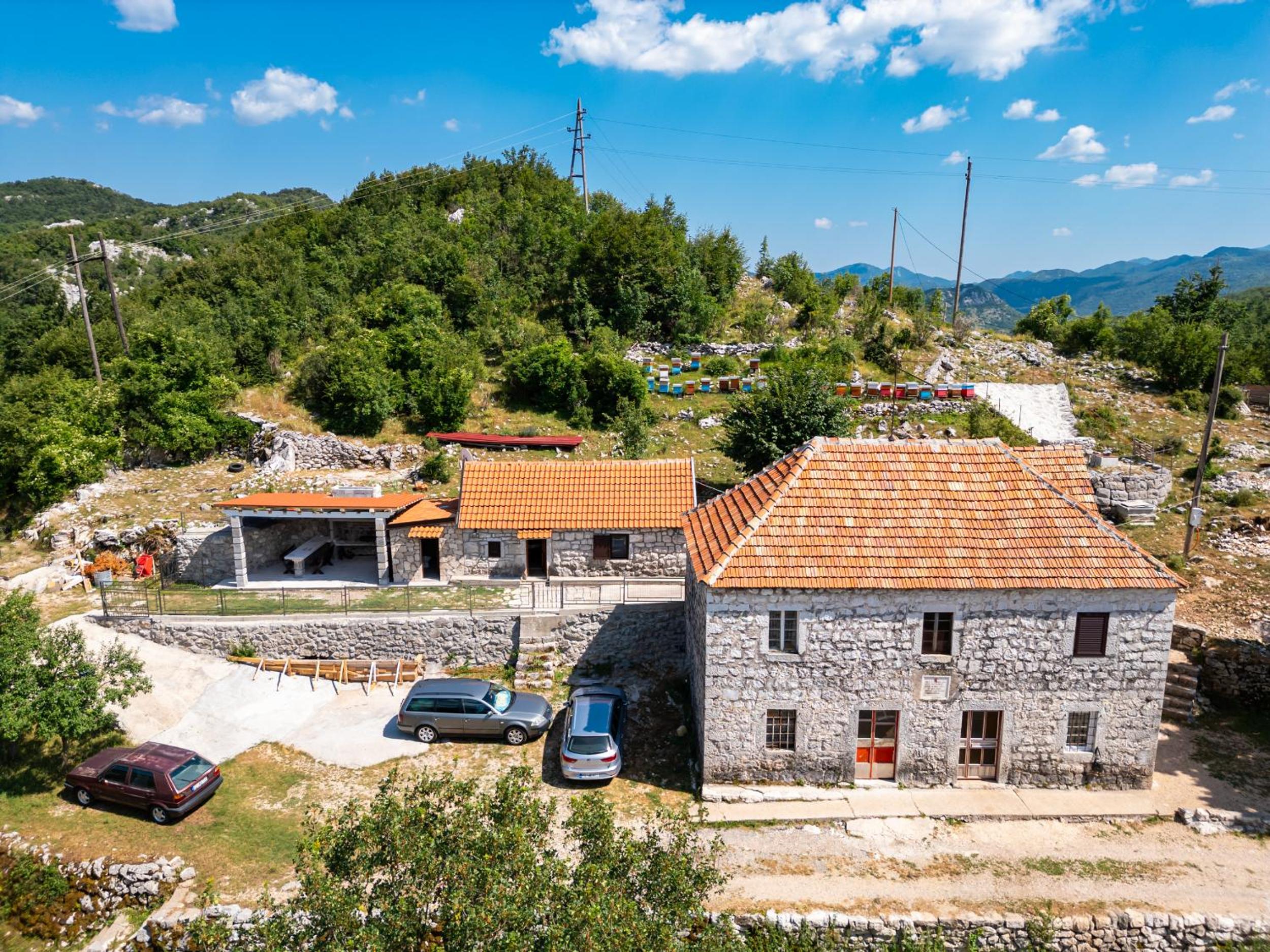 Stara kuca